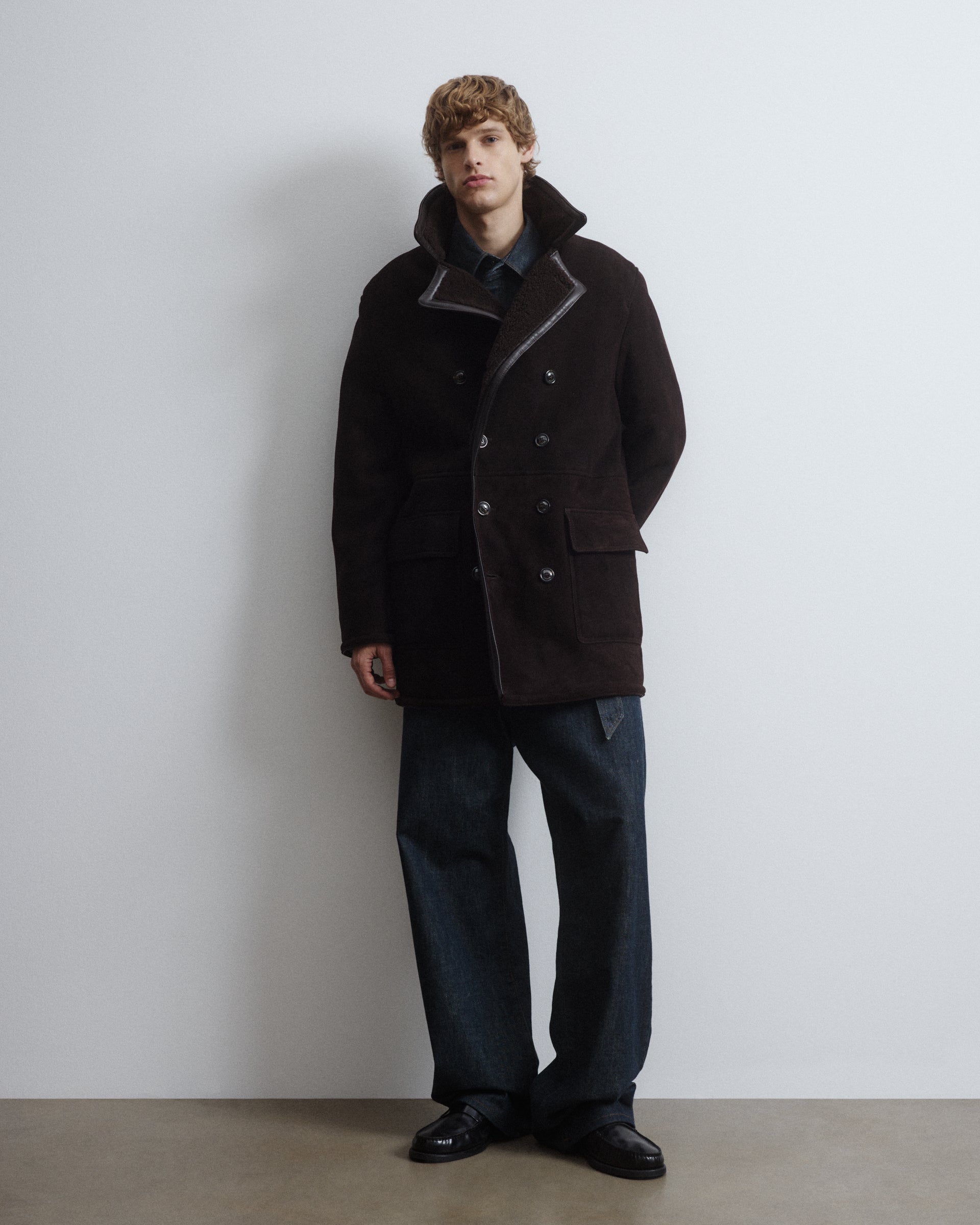 Benjamin shearling suede double-breasted peacoat. Brown - Caffè
