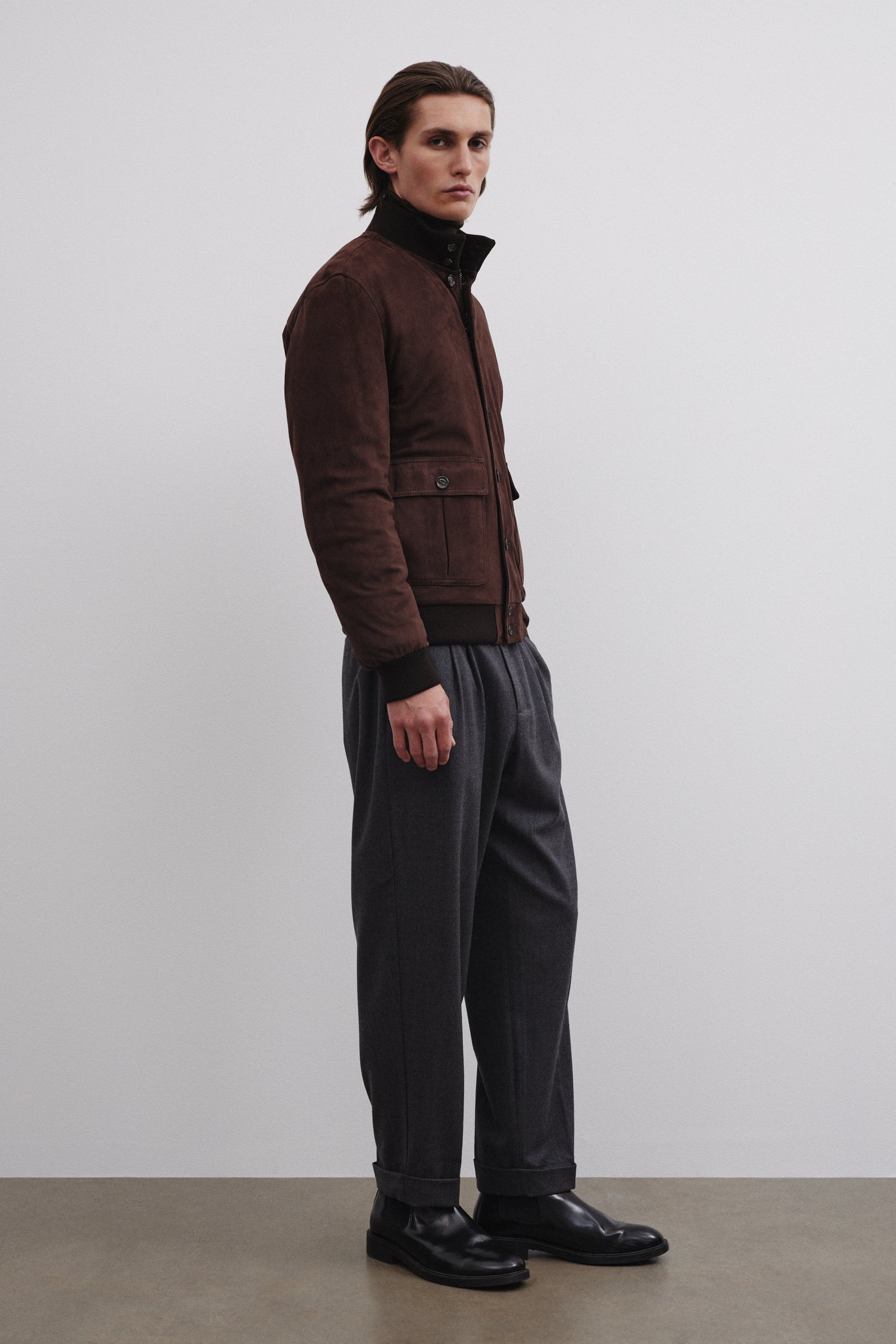 Goose down padded Valstarino in suede leather. Brown - Caffè