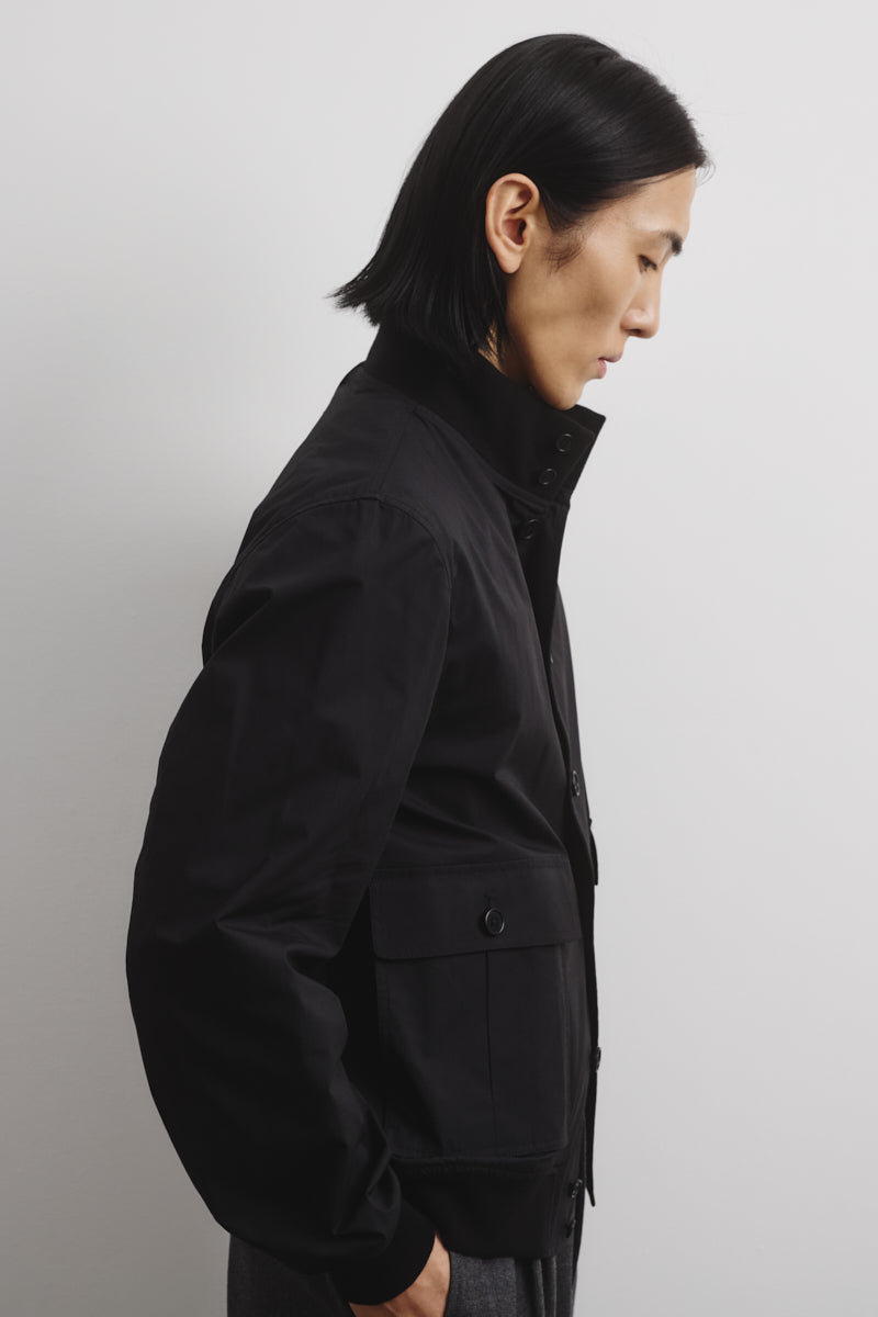 Giubbotto Valstarino in popeline stretch, sfoderato. - Black