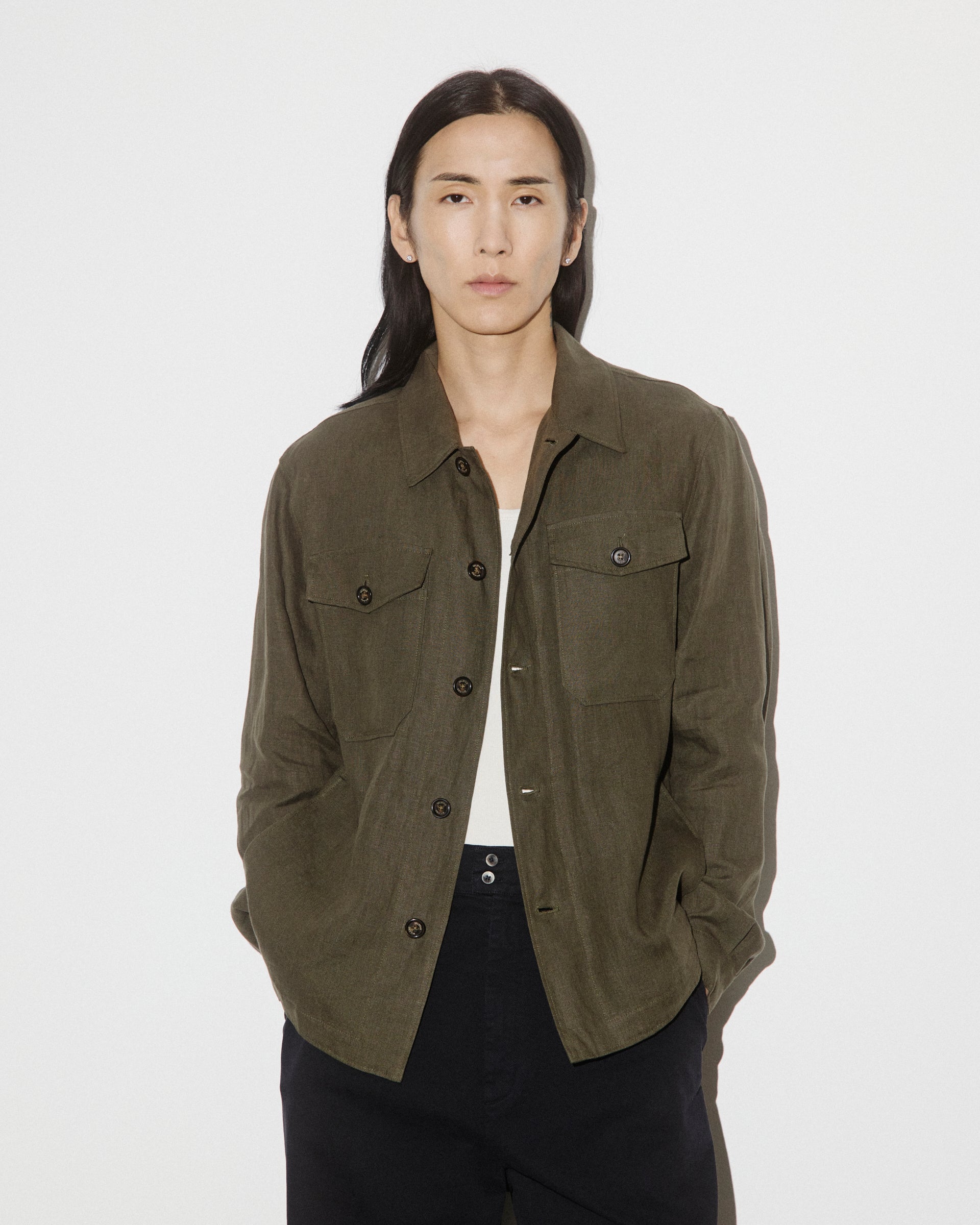 Overshirt Ayler in puro lino sfoderata. Verde - Oliva