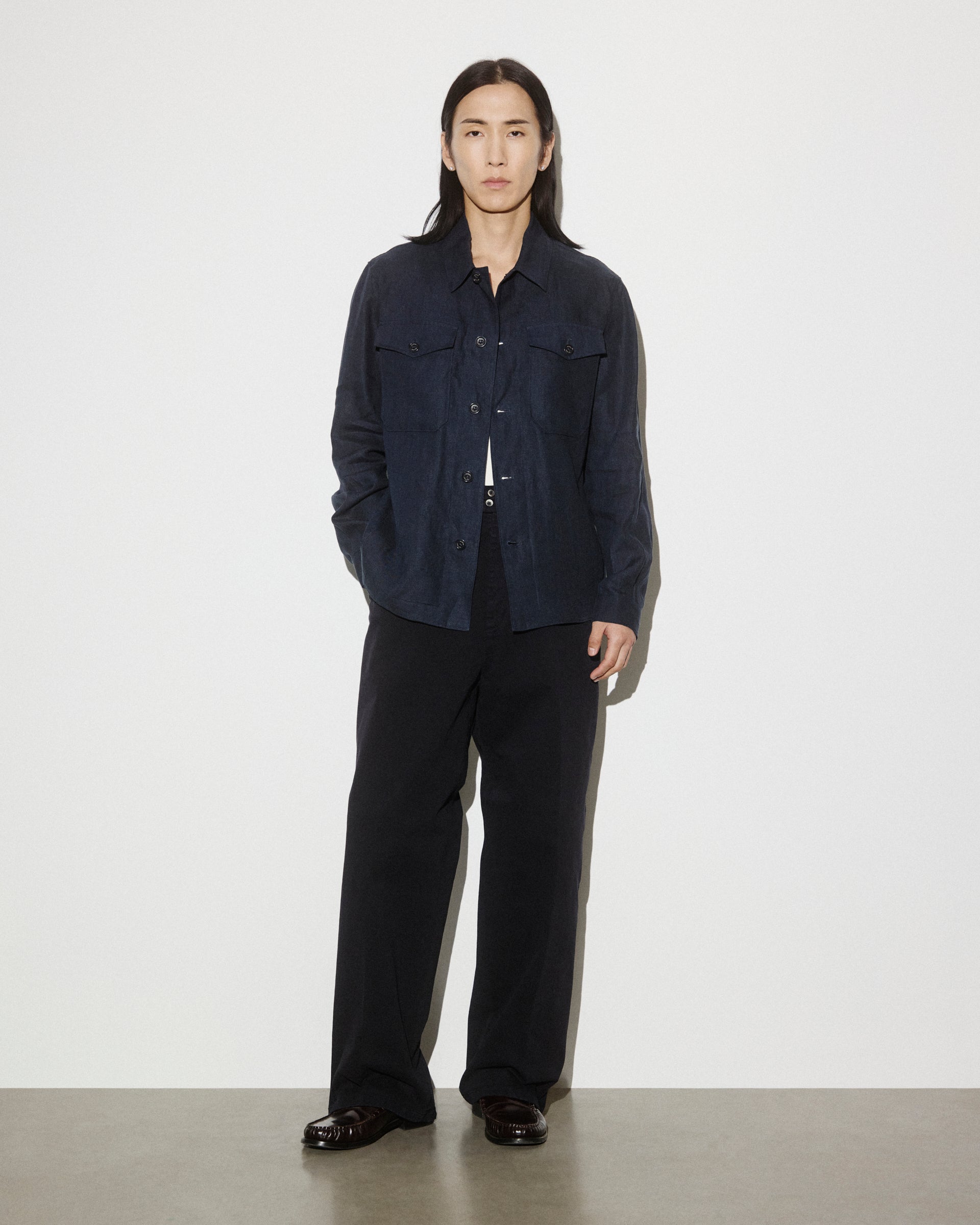 UOMO- OVERSHIRT CON BOTTONI IN TESSUTO LINO TINTO PEZZA, SFODERATA - Blu notte