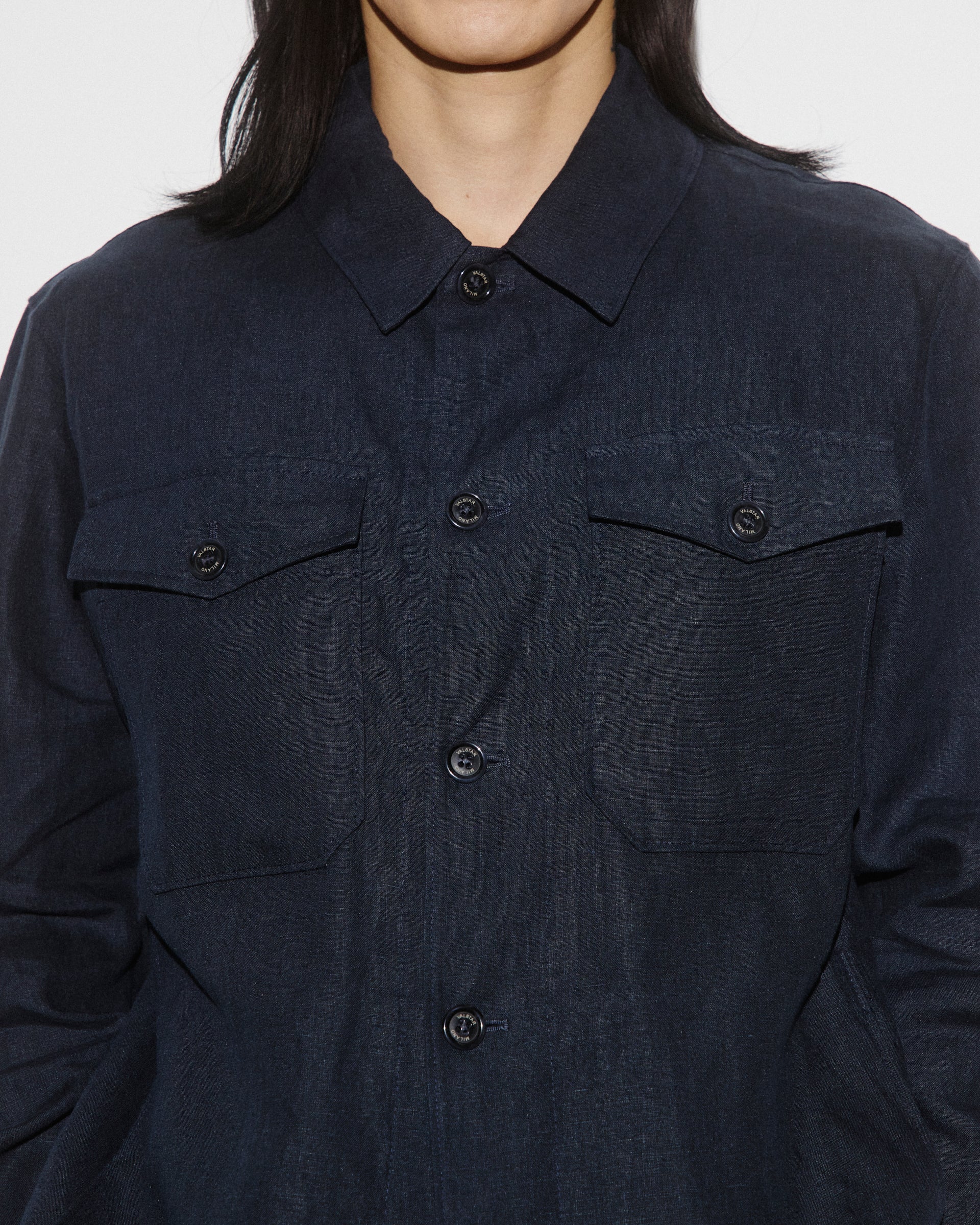 UOMO- OVERSHIRT CON BOTTONI IN TESSUTO LINO TINTO PEZZA, SFODERATA - Blu notte