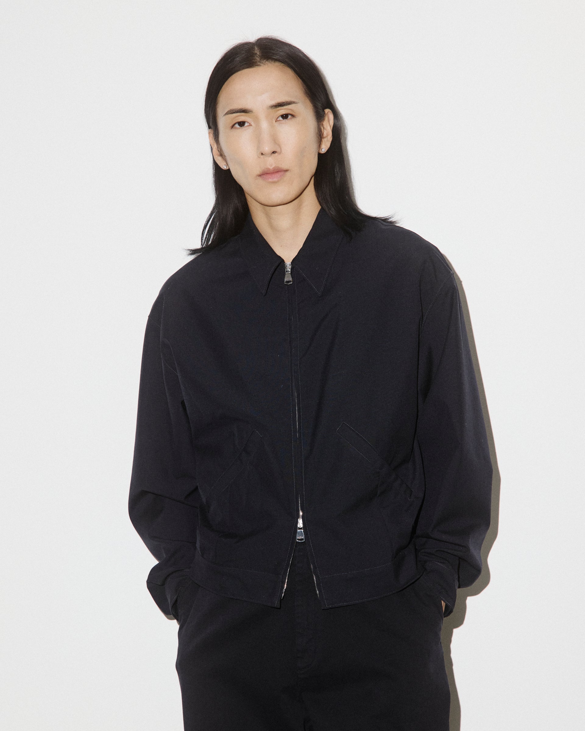 Giubbotto bomber Stan in tessuto fresco lana in pura lana vergine. Blu - Navy