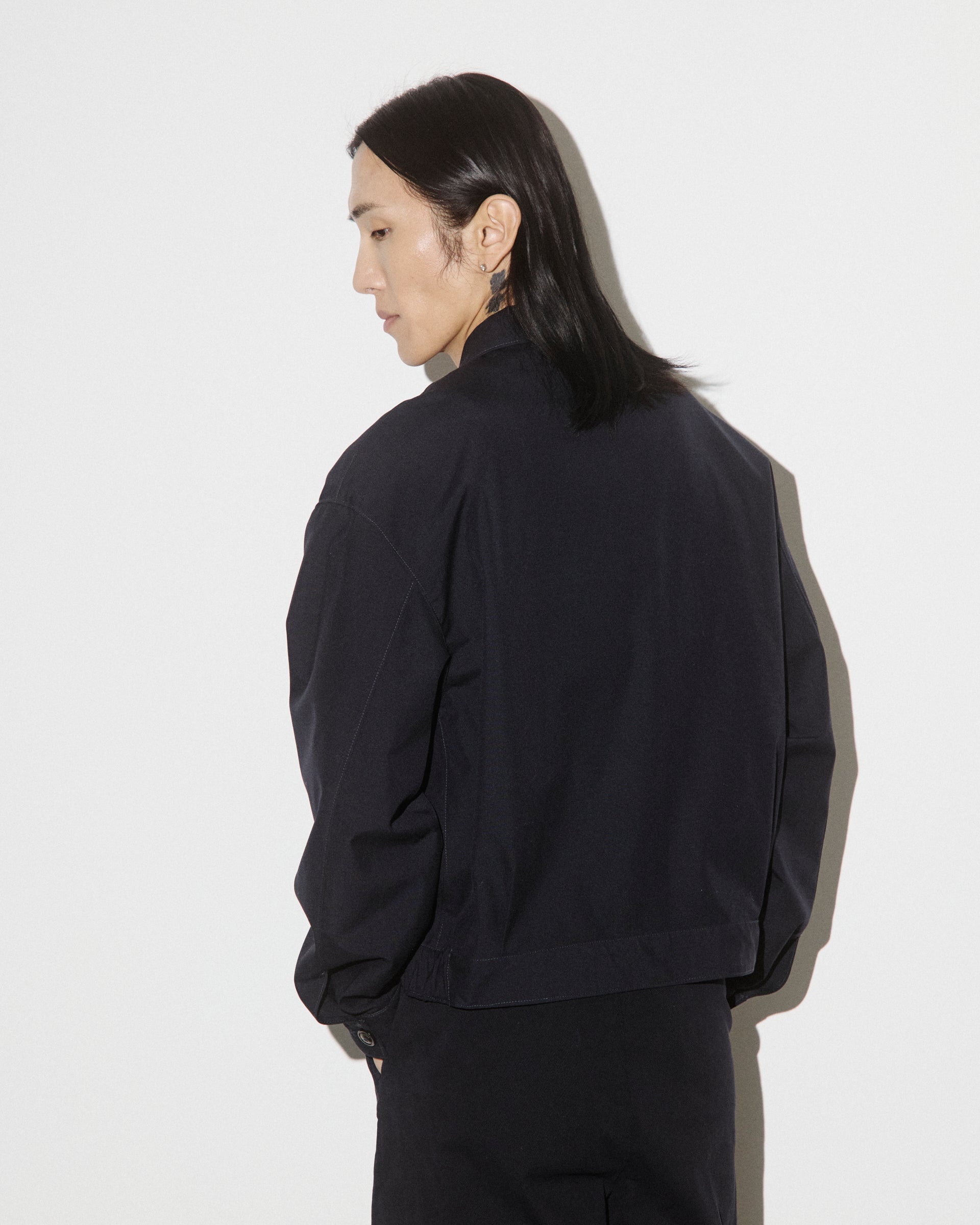 Giubbotto bomber Stan in tessuto fresco lana in pura lana vergine. Blu - Navy