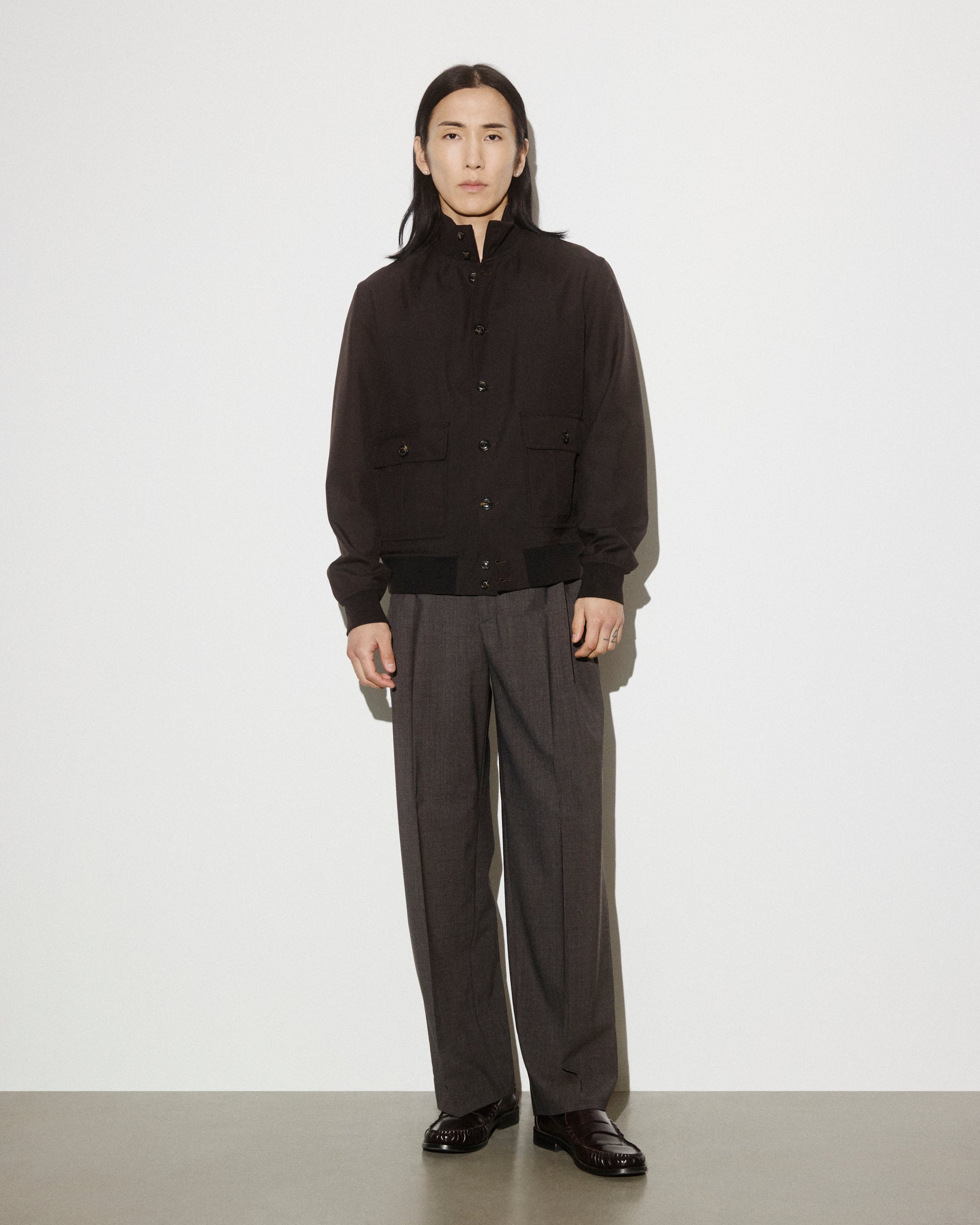 Giubbotto Valstarino in tessuto fresco lana di pura lana vergine. Marrone - Ebano