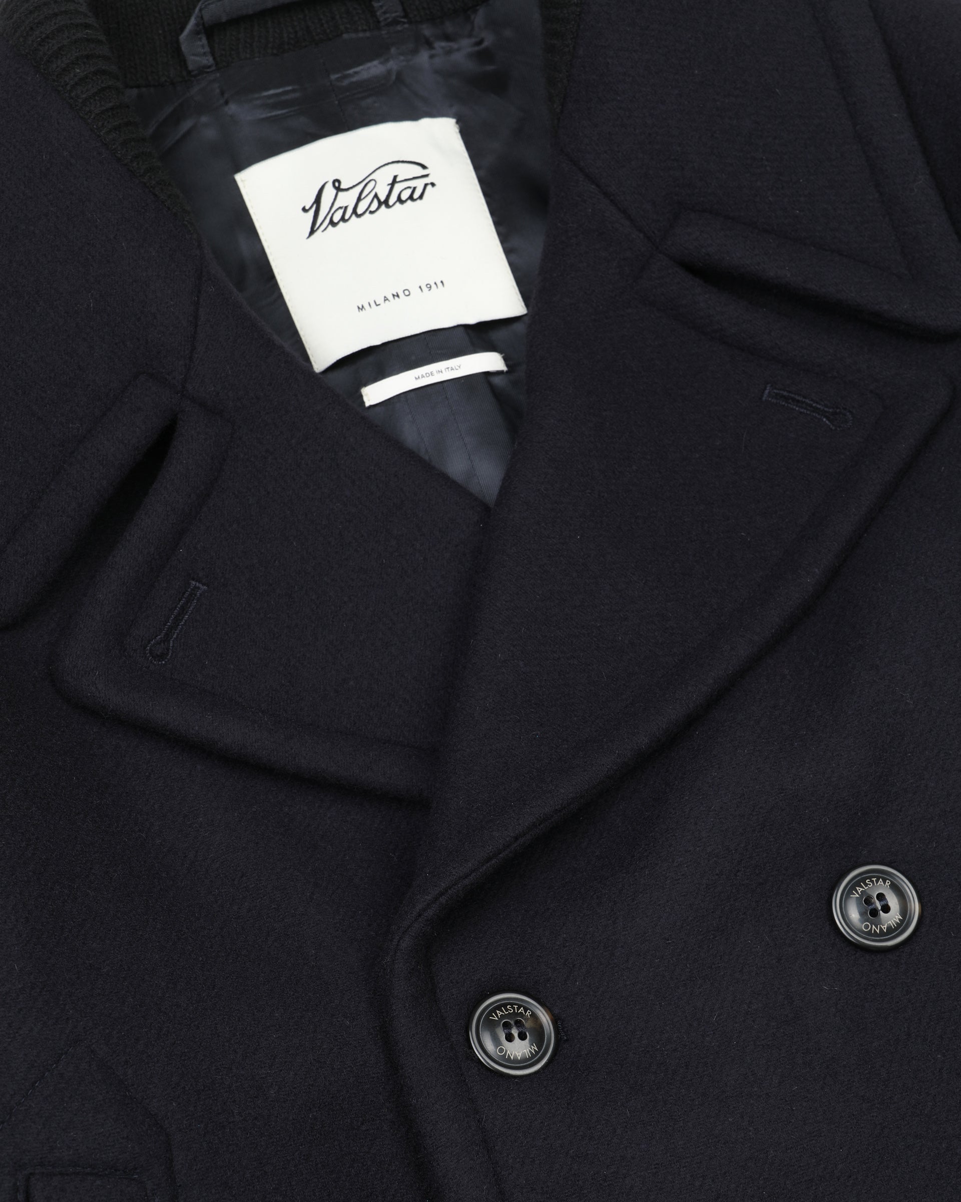UOMO-PEACOAT CON BOTTONI  DI PURA LANA VERGINE, FODERATO, DETTAGLIO COLLO IN MAGLIA - Navy