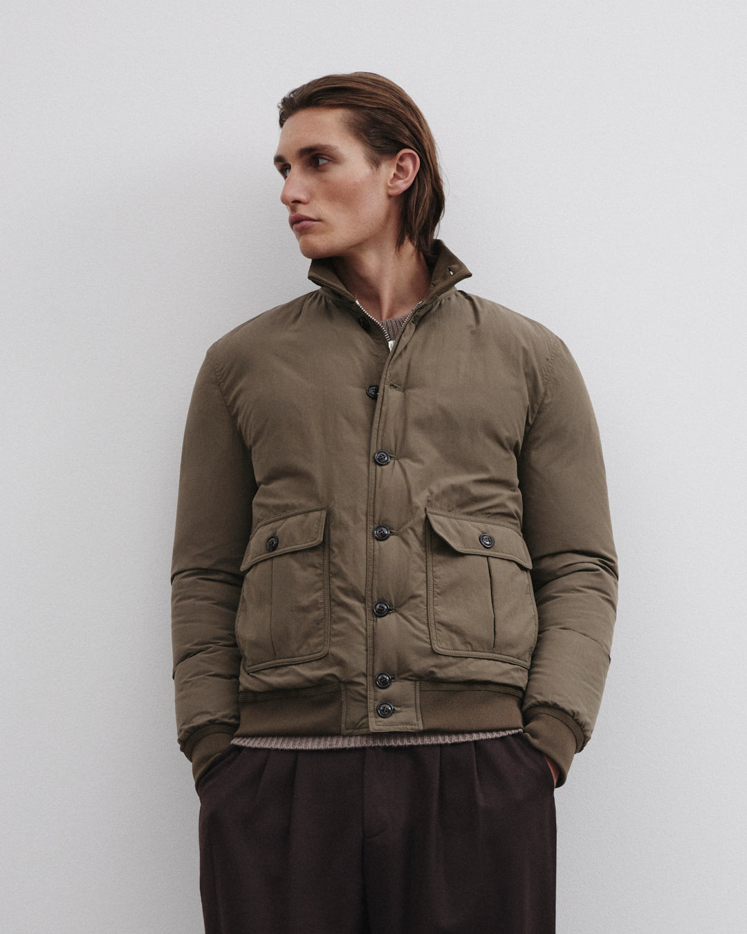 Giubbotto Valstarino in tessuto tecnico water repellent imbottito in piuma. Verde - Ficus