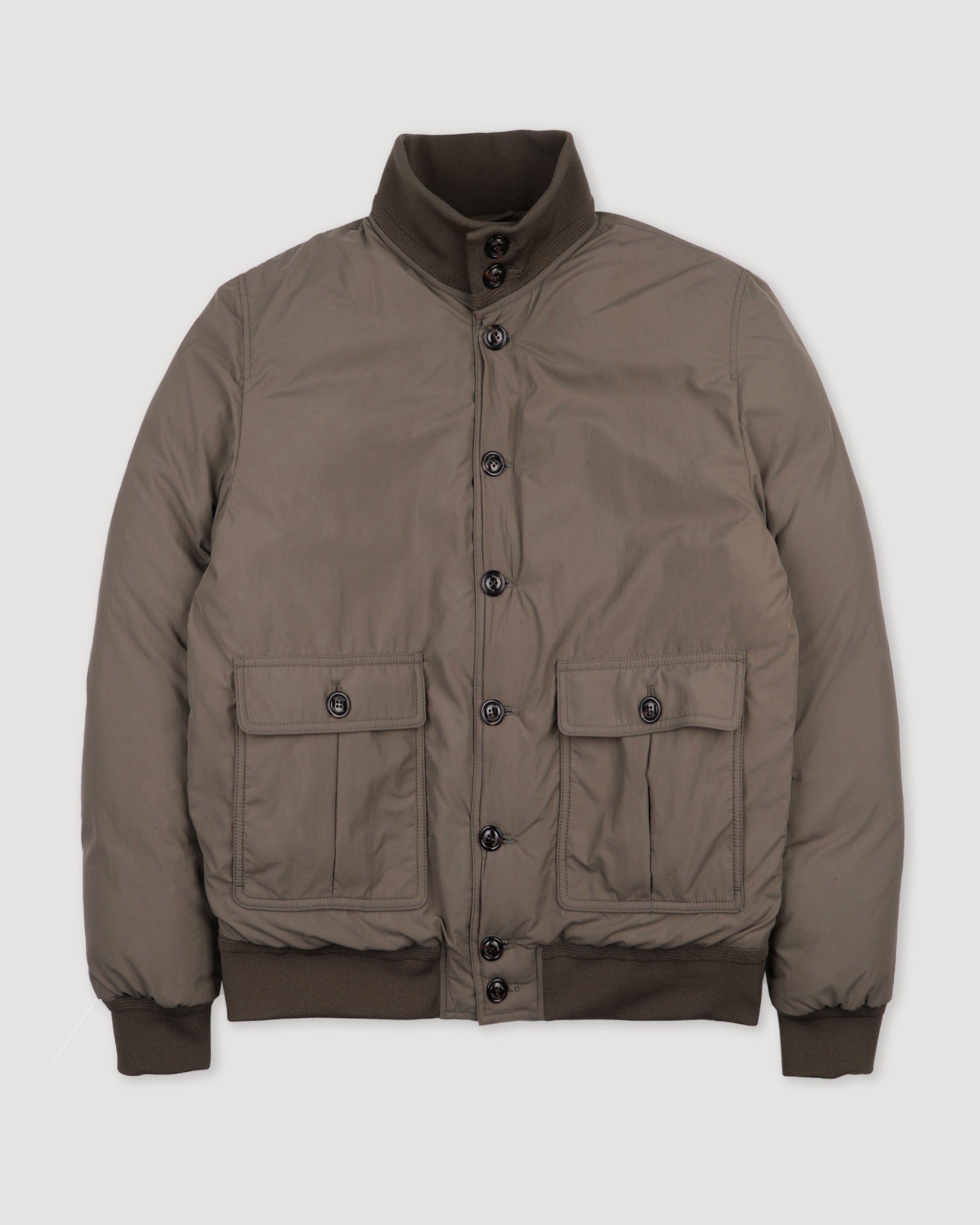 Giubbotto Valstarino in tessuto tecnico water repellent imbottito in piuma. Verde - Ficus