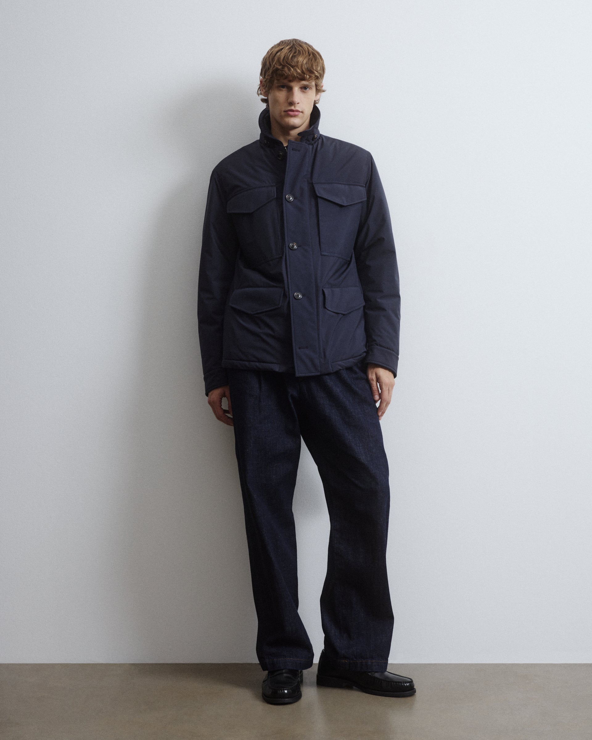 Field Jacket Loyal in tessuto tecnico di microfibra waterproof, imbottita. Blu - Navy