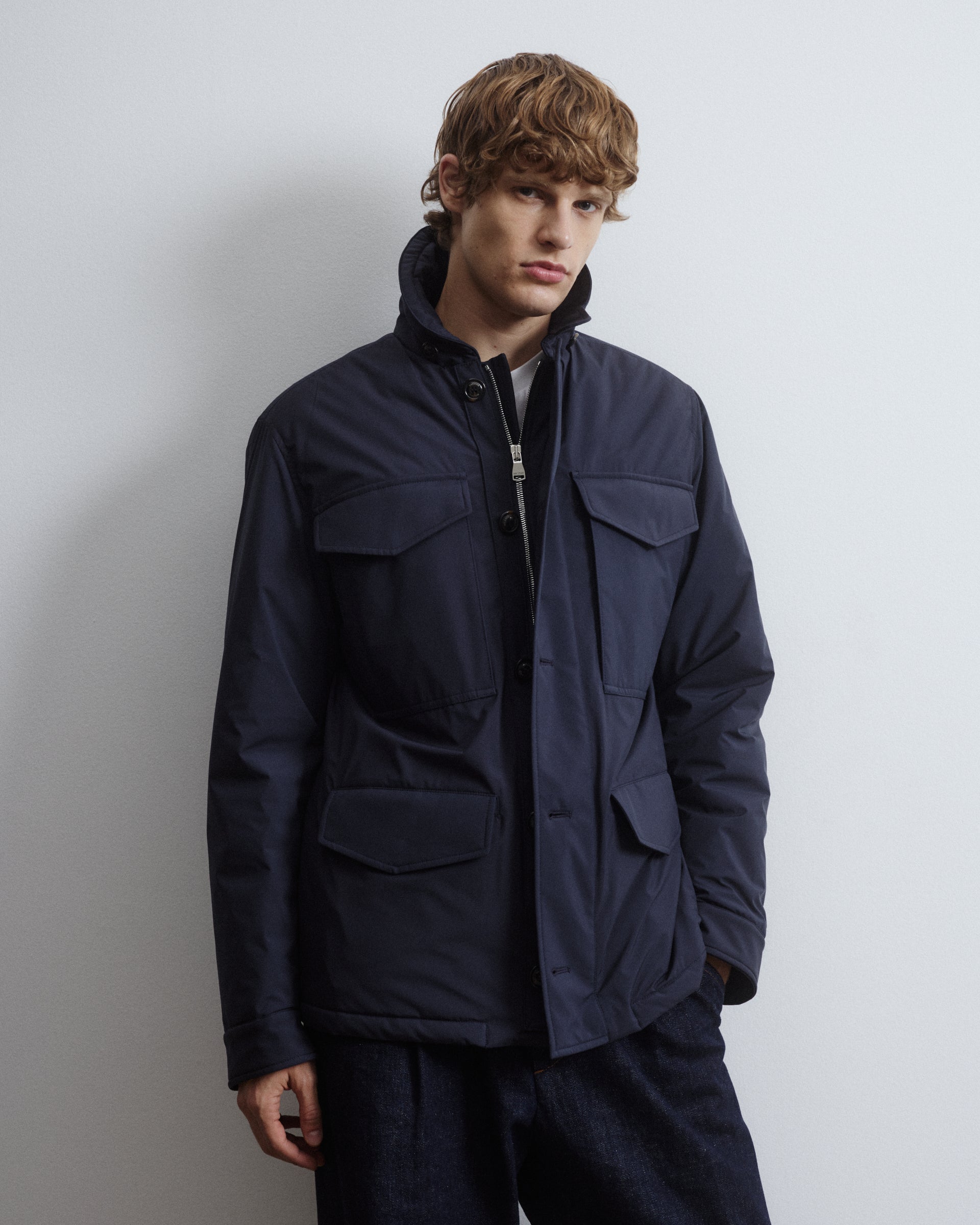 Field Jacket Loyal in tessuto tecnico di microfibra waterproof, imbottita. Blu - Navy