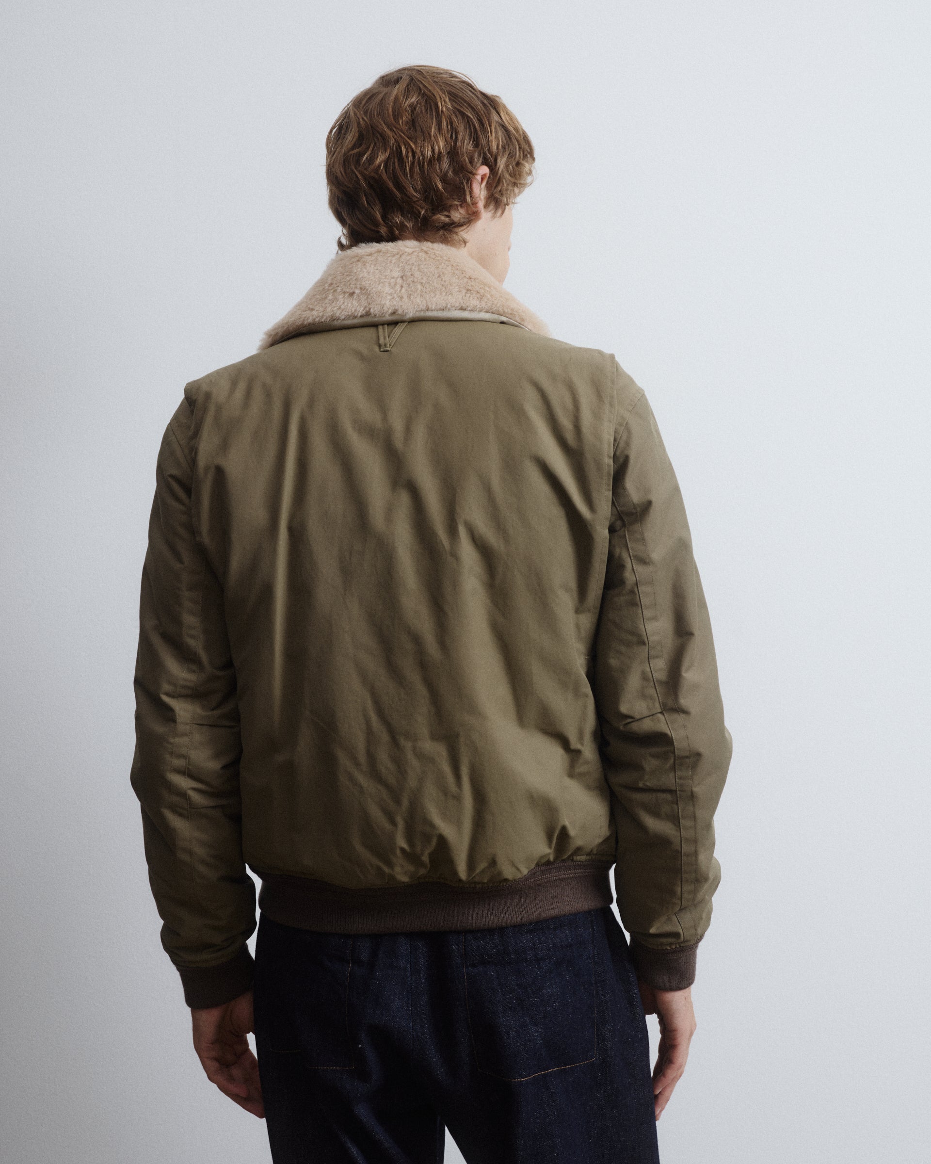 Giubbotto aviatore Virgil in cotone/nylon water repellent, imbottito e con collo in pelliccia di lana. Beige - Coloniale