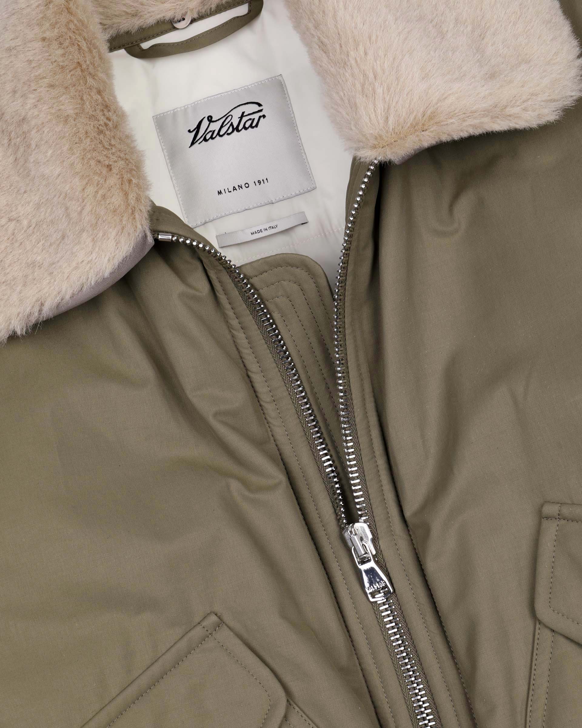 Giubbotto aviatore Virgil in cotone/nylon water repellent, imbottito e con collo in pelliccia di lana. Beige - Coloniale