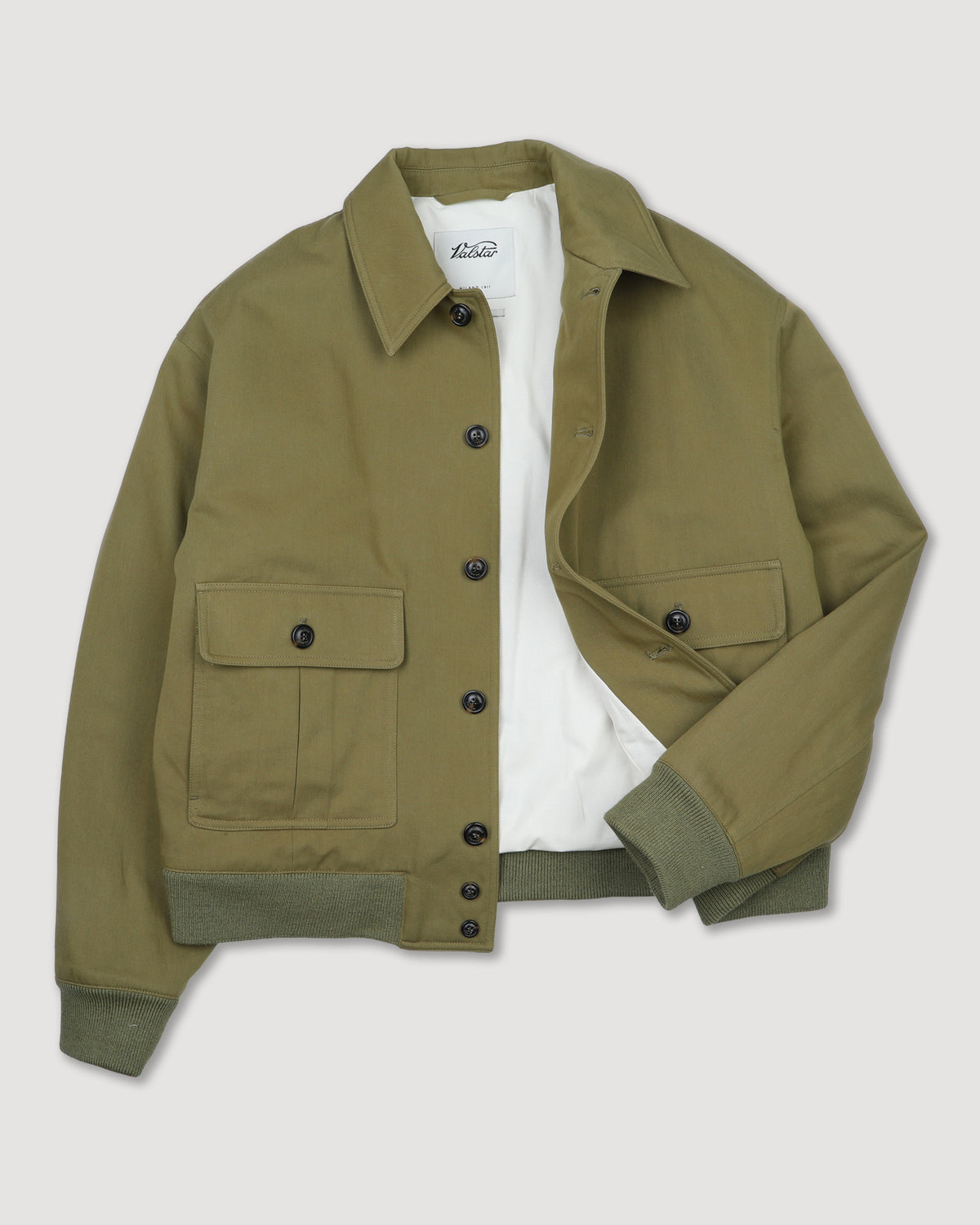 Giubbotto bomber Colin in twill di cotone organico con trattamento water repellent, imbottito. Verde - Cardamomo