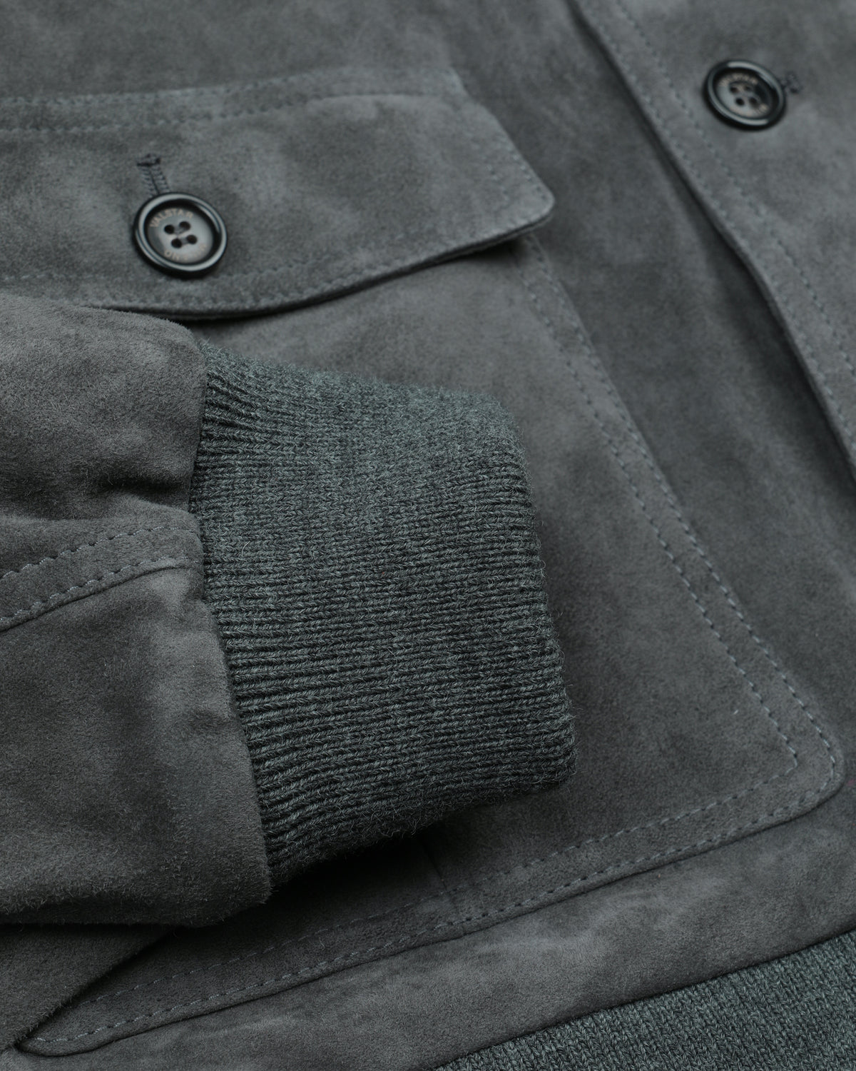 Giubbotto Valstarino in suede con loop su collo dietro, foderato. Grigio - Rock