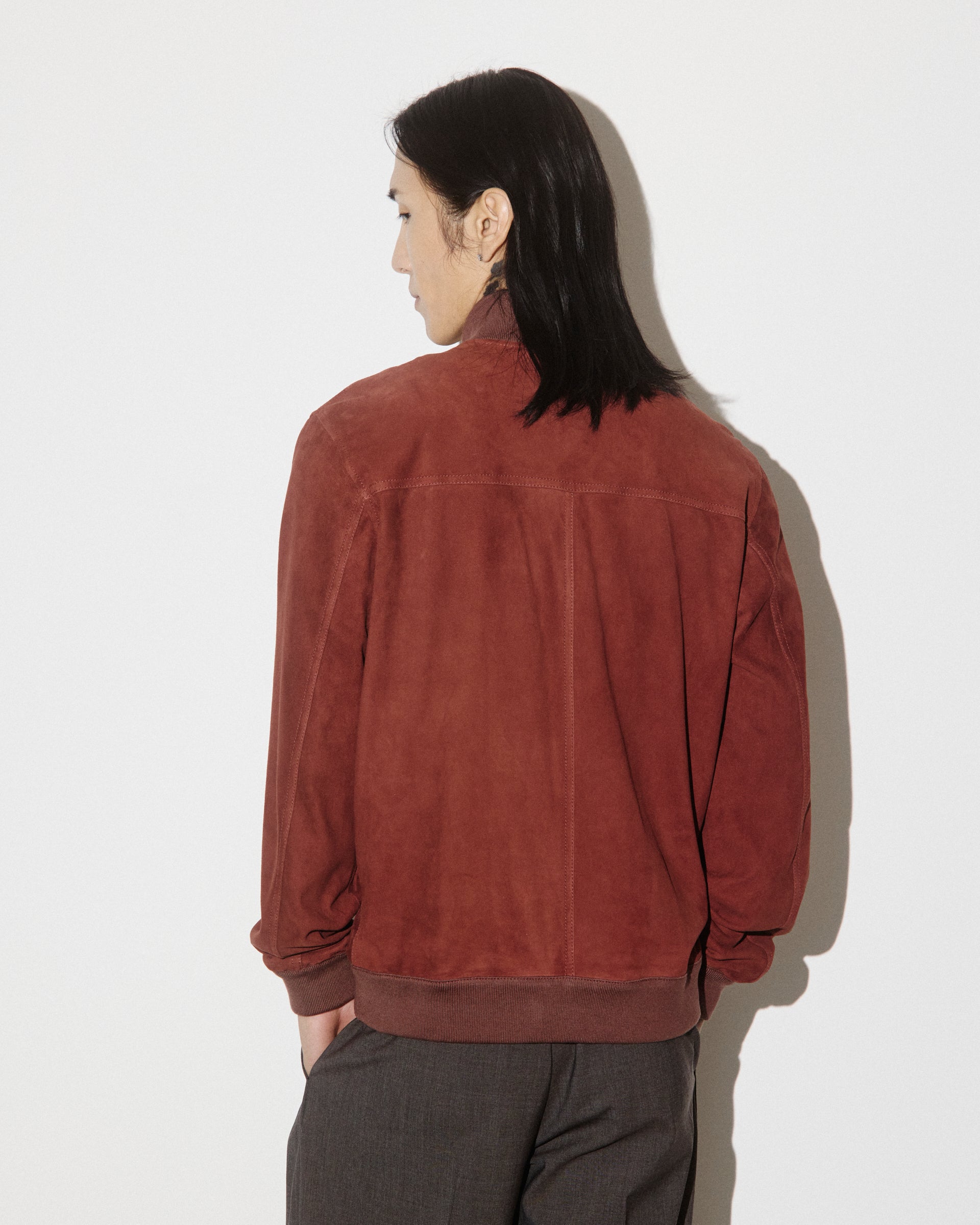 Giubbotto Valstarino in suede, sfoderato con loop nel collo dietro. Orange - Ruggine