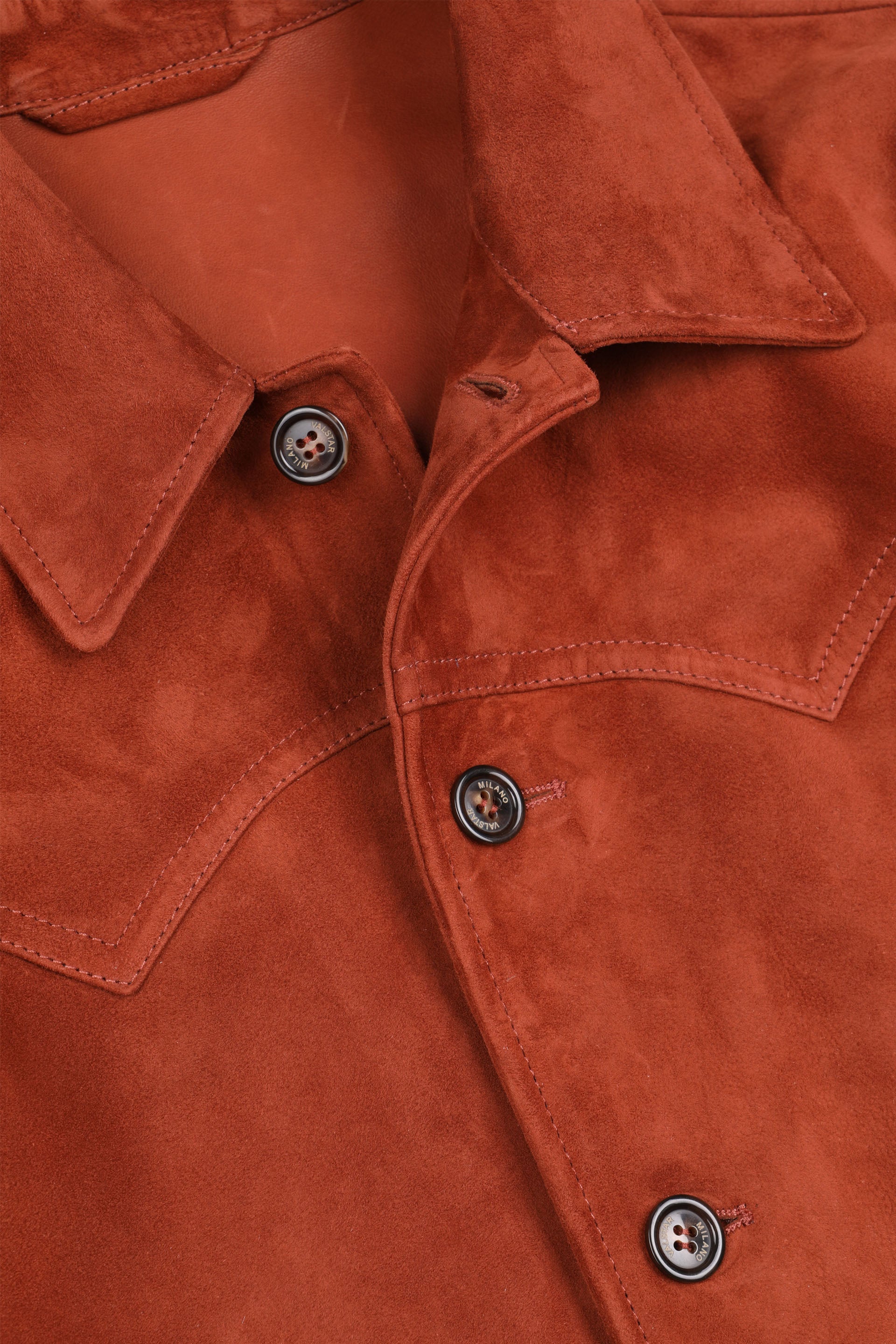 GIUBBOTTO CLINT CON BOTTONI, COLLO CAMICIA, SFODERATO, SOFT SUEDE - Terra di siena