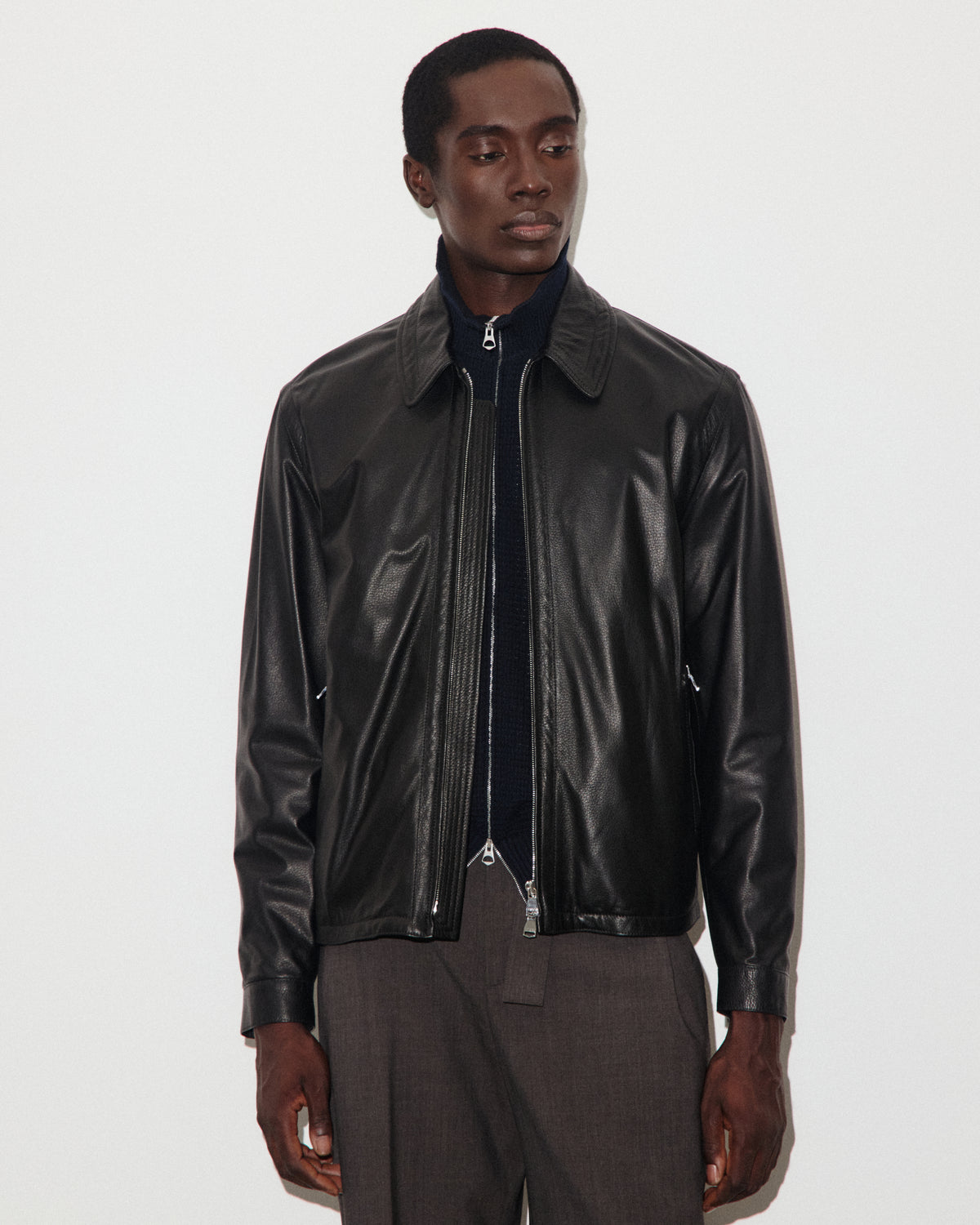 Giubbotto Duke realizzato in cervo e foderato in cashmere. Black - Black