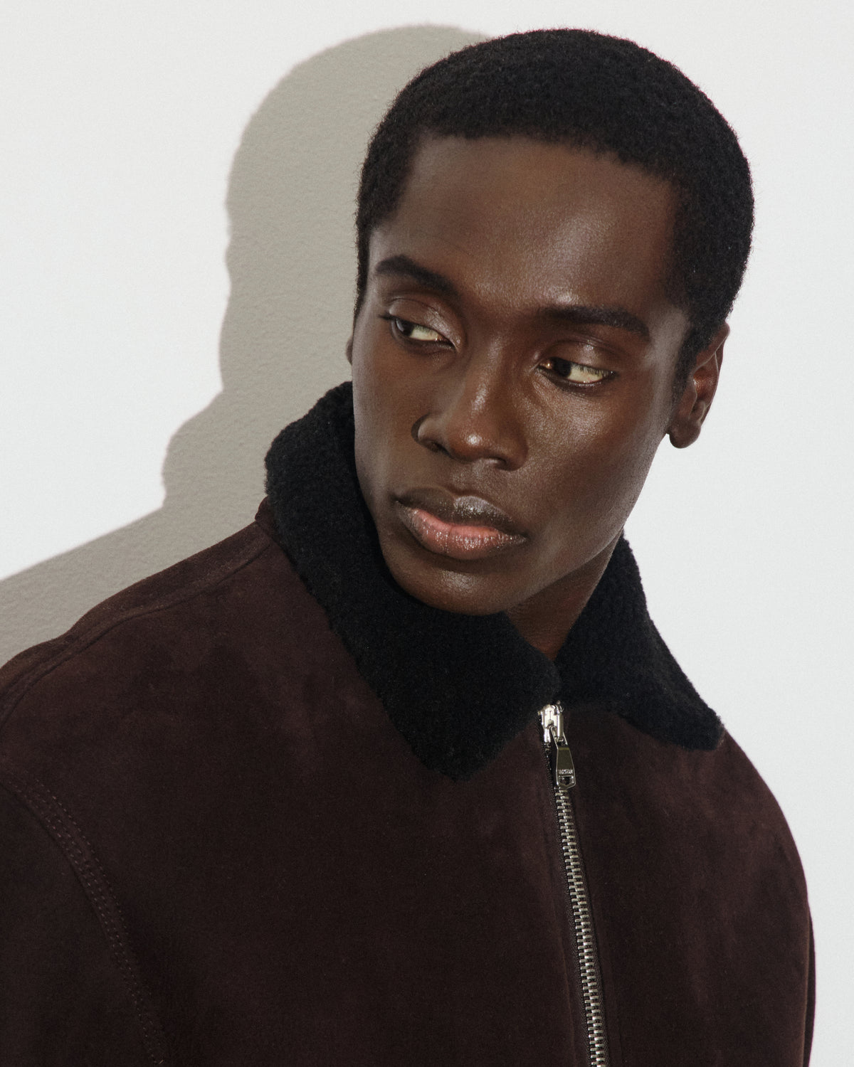 Zip jacket Henry in montone suede. Marrone - Testa di moro/Moro scuro