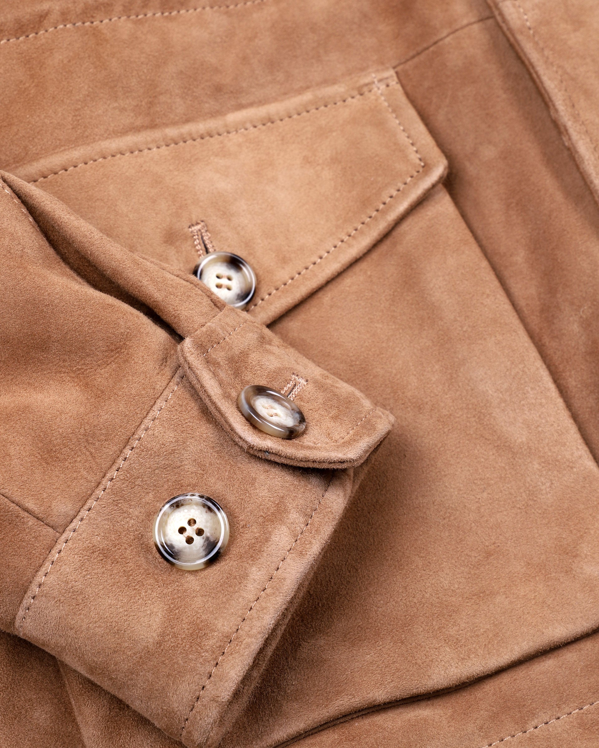 Field jacket in suede, imbottita. Beige - Arachide
