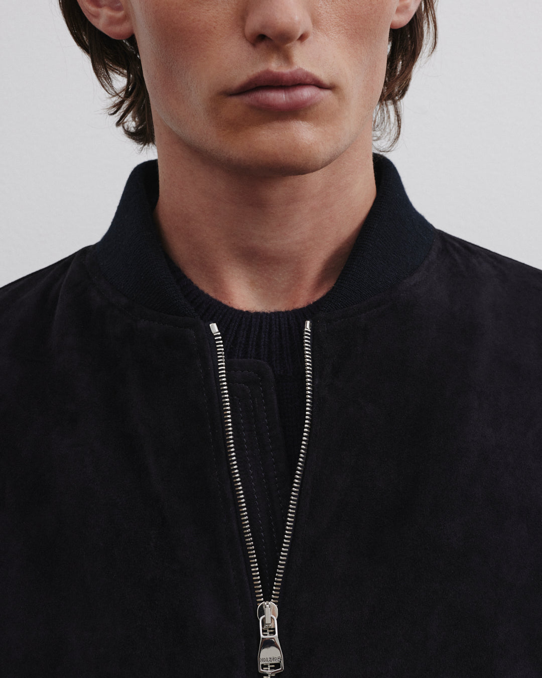 Bomber in suede imbottito. Blu - Dark blue