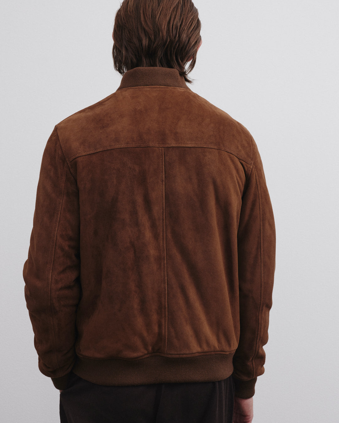 Bomber in suede imbottito. Marrone - Sesamo