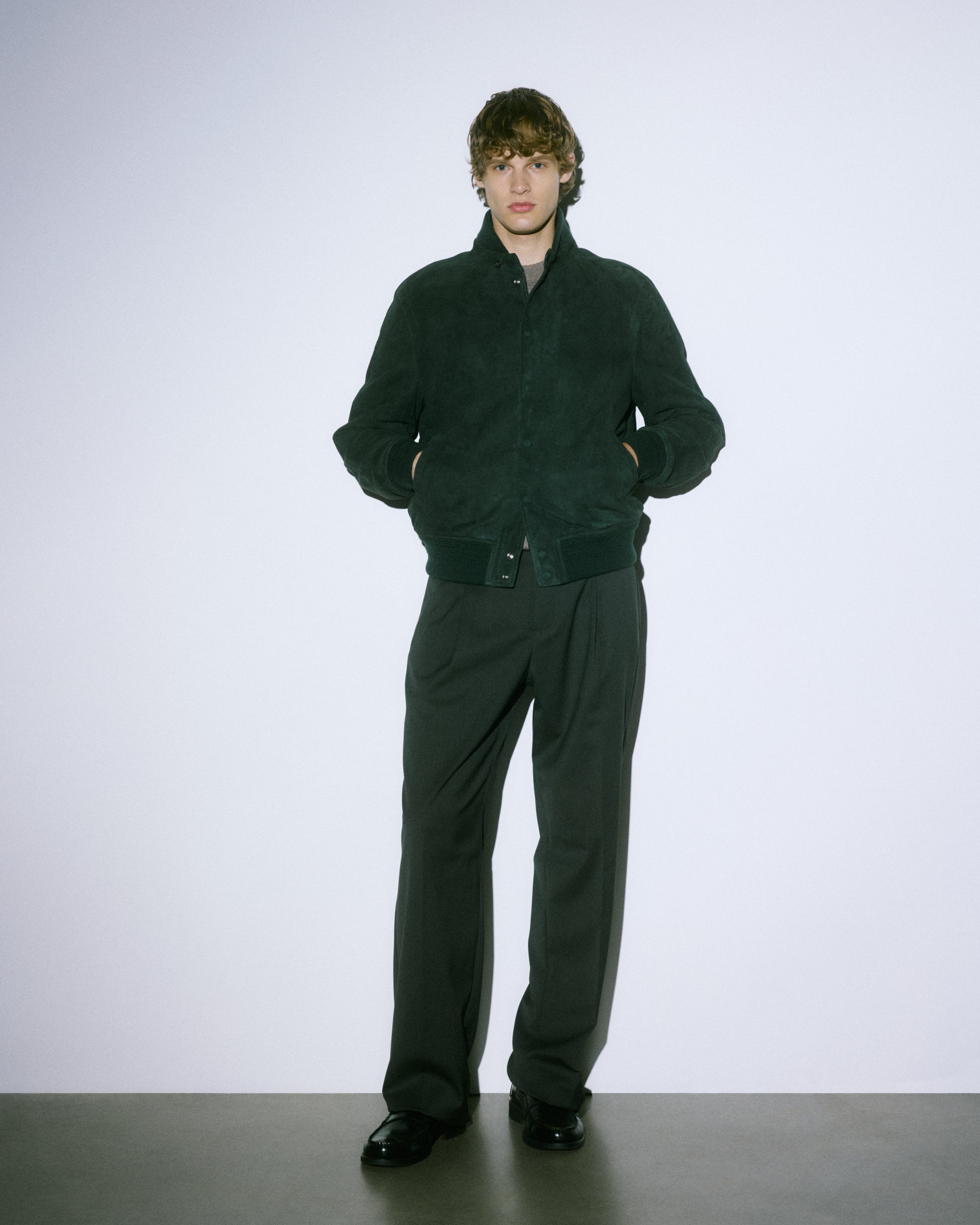 Giubbotto bomber Voyd in suede, imbottito. Verde - Verdone