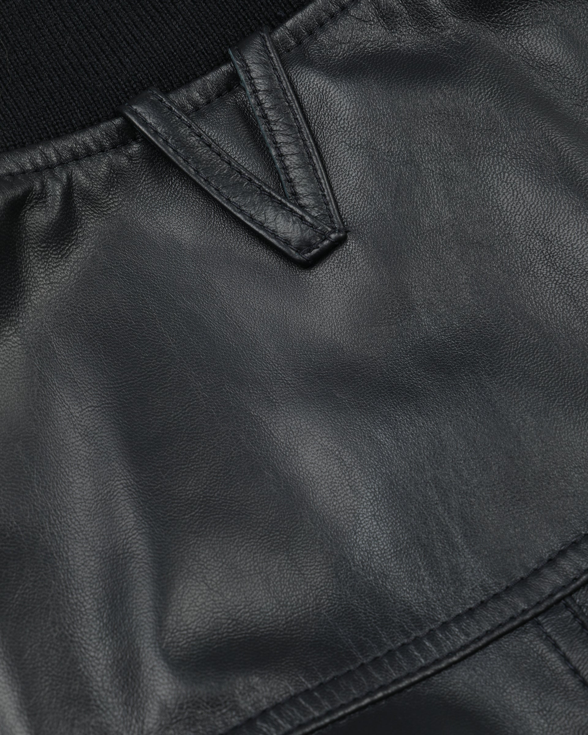 UOMO-GIUBBOTTO (VALSTARINO ) COLLO ALTO CON BOTTONI E ZIP ,TASCHE APPLICATE ,IN NAPPA IMBOTTITO IN PIUMA, COLLO POLSI E FONDO SMACCHINATI IN MISTO LANA - Navy