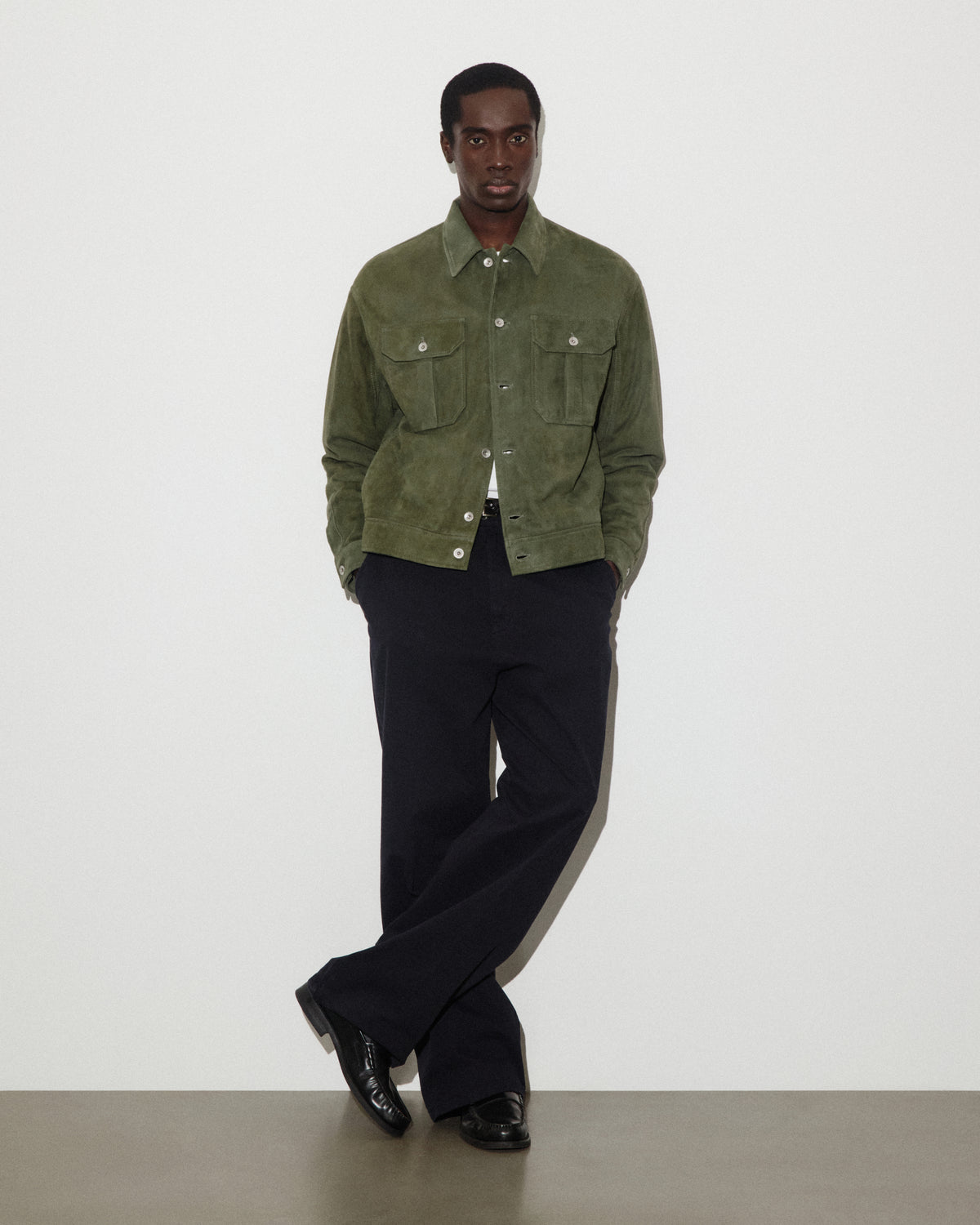 Trucker jacket Ian in suede, imbottita. Verde - Basil