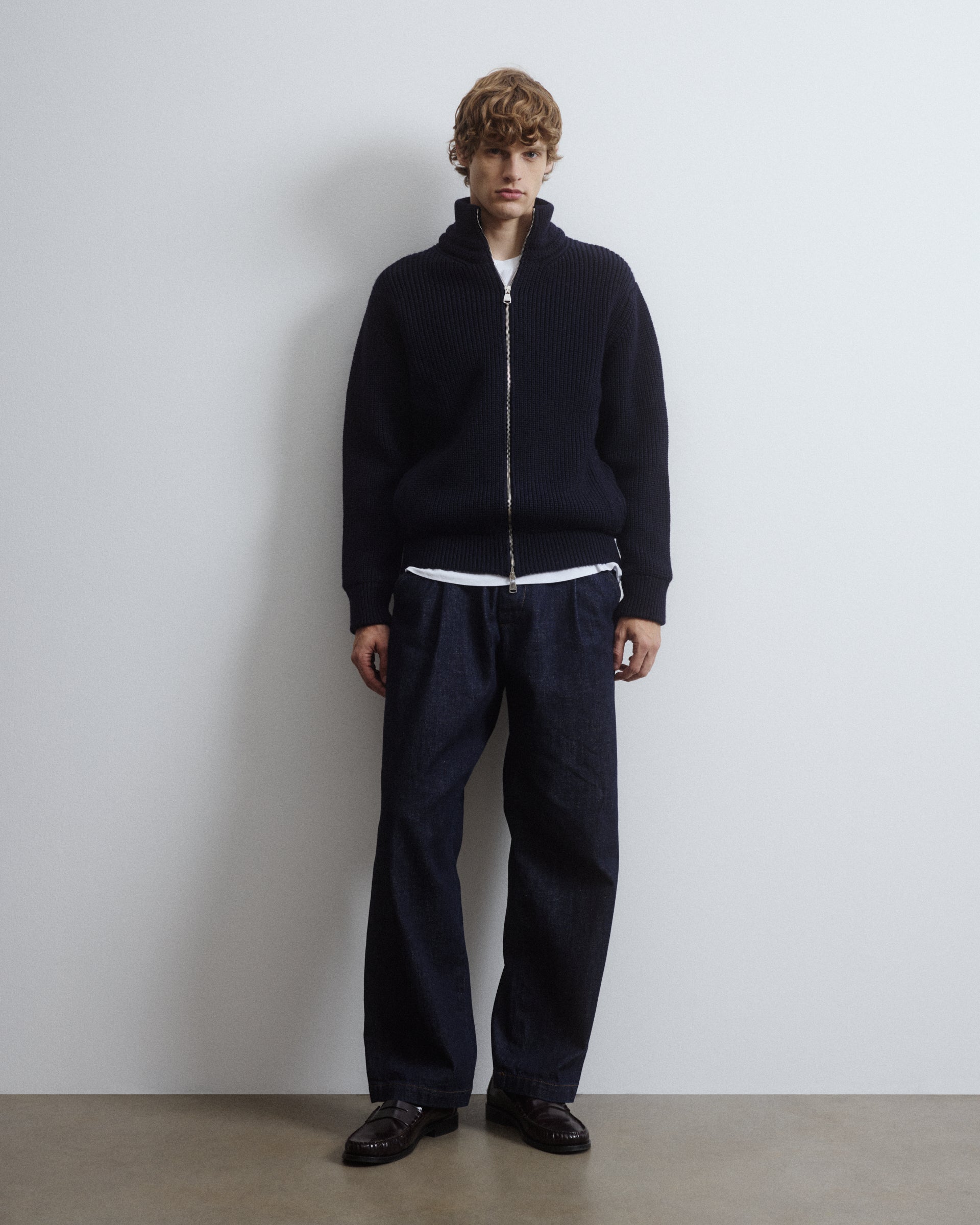 Giubbotto full-zip Camionaire in pura lana vergine realizzato in mezza maglia inglese, foderato. Blu - Navy