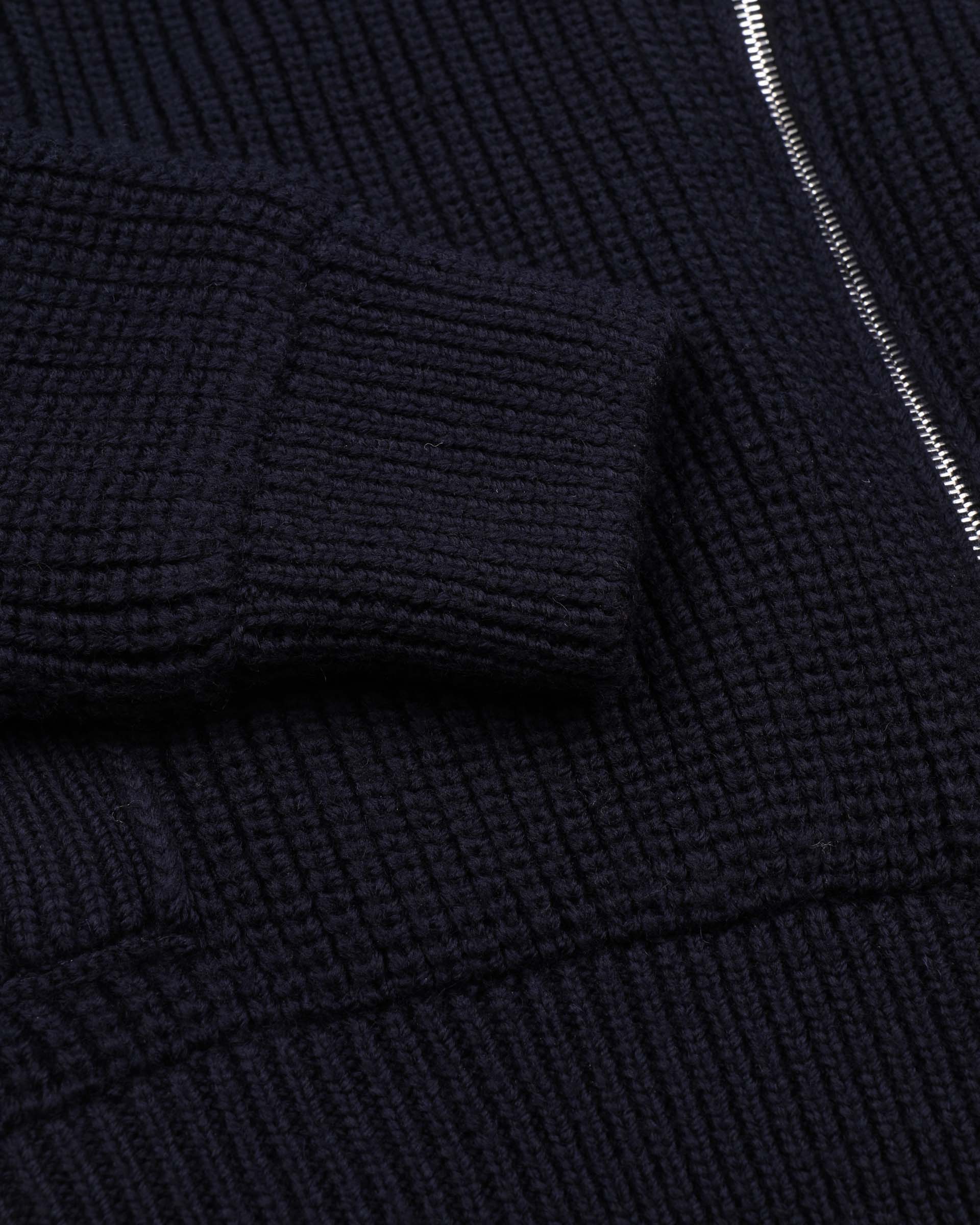 Giubbotto full-zip Camionaire in pura lana vergine realizzato in mezza maglia inglese, foderato. Blu - Navy