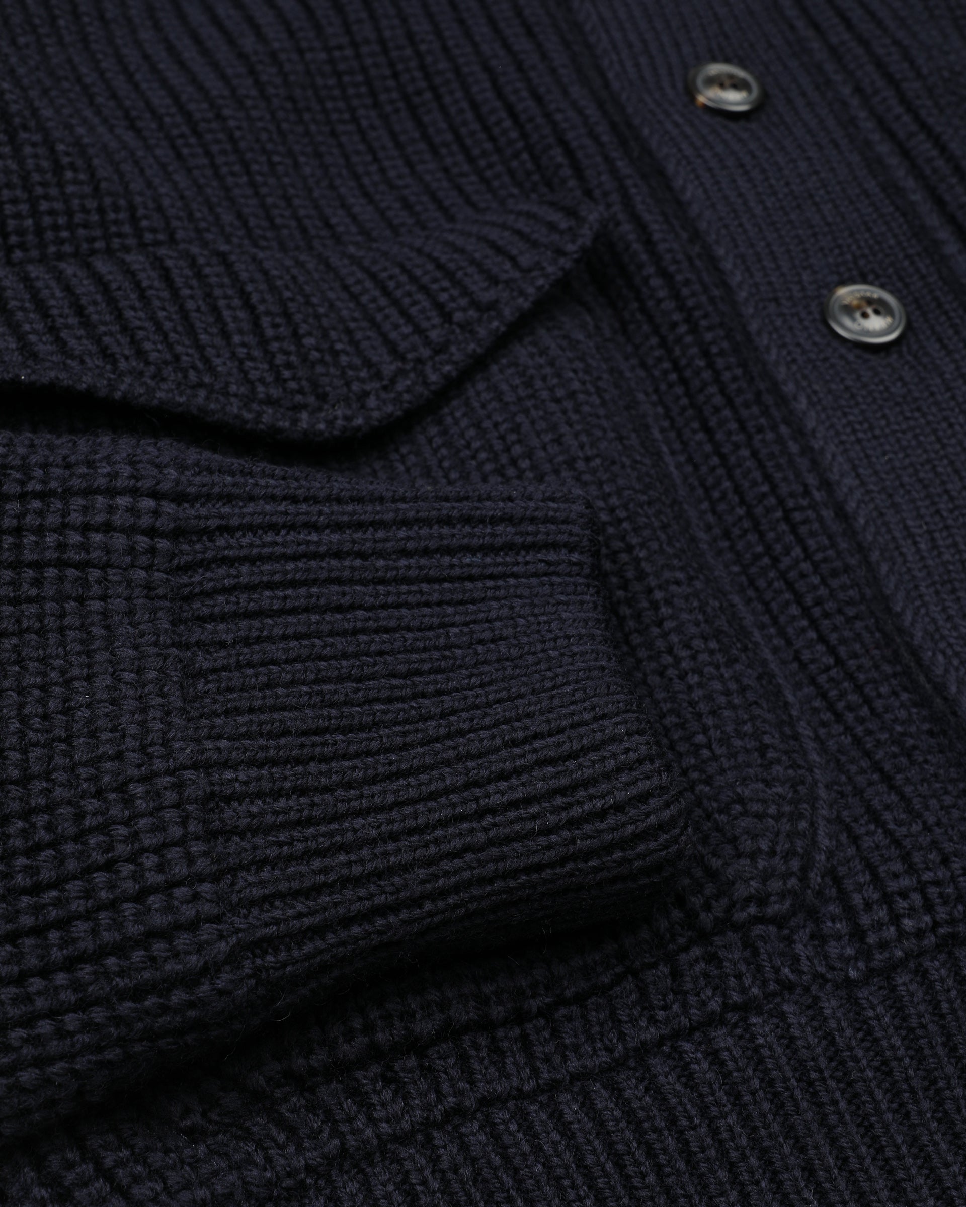 Giubbotto Valstarino in pura lana vergine realizzato in mezza maglia inglese, foderato. Blu - Navy
