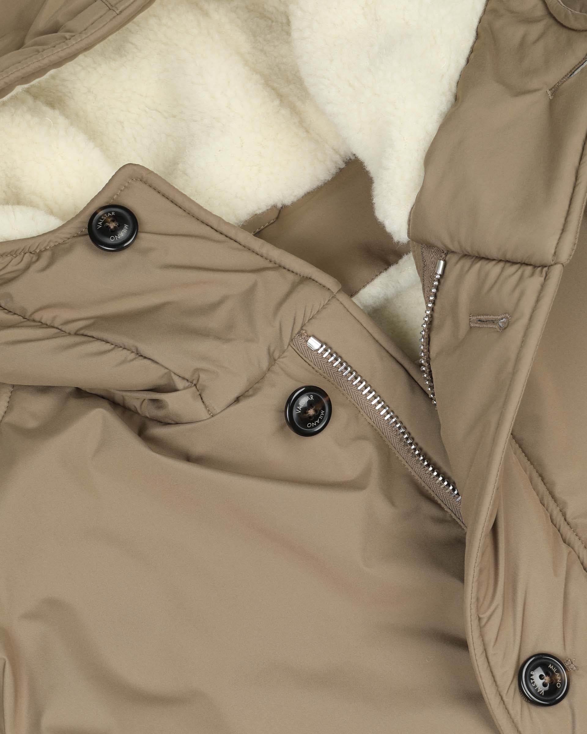 Parka Norge in microfibra waterproof e foderato in pelliccetta di lana/cotone. Beige - Avana