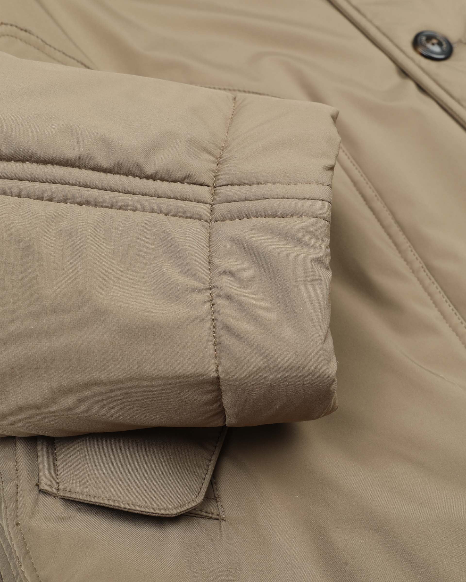 Parka Norge in microfibra waterproof e foderato in pelliccetta di lana/cotone. Beige - Avana