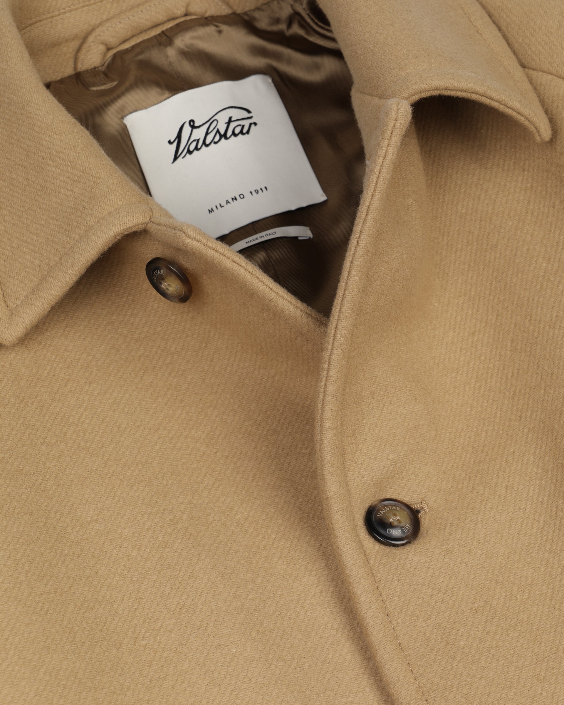 Vittorio lined overcoat in virgin wool felt. Beige - Camel