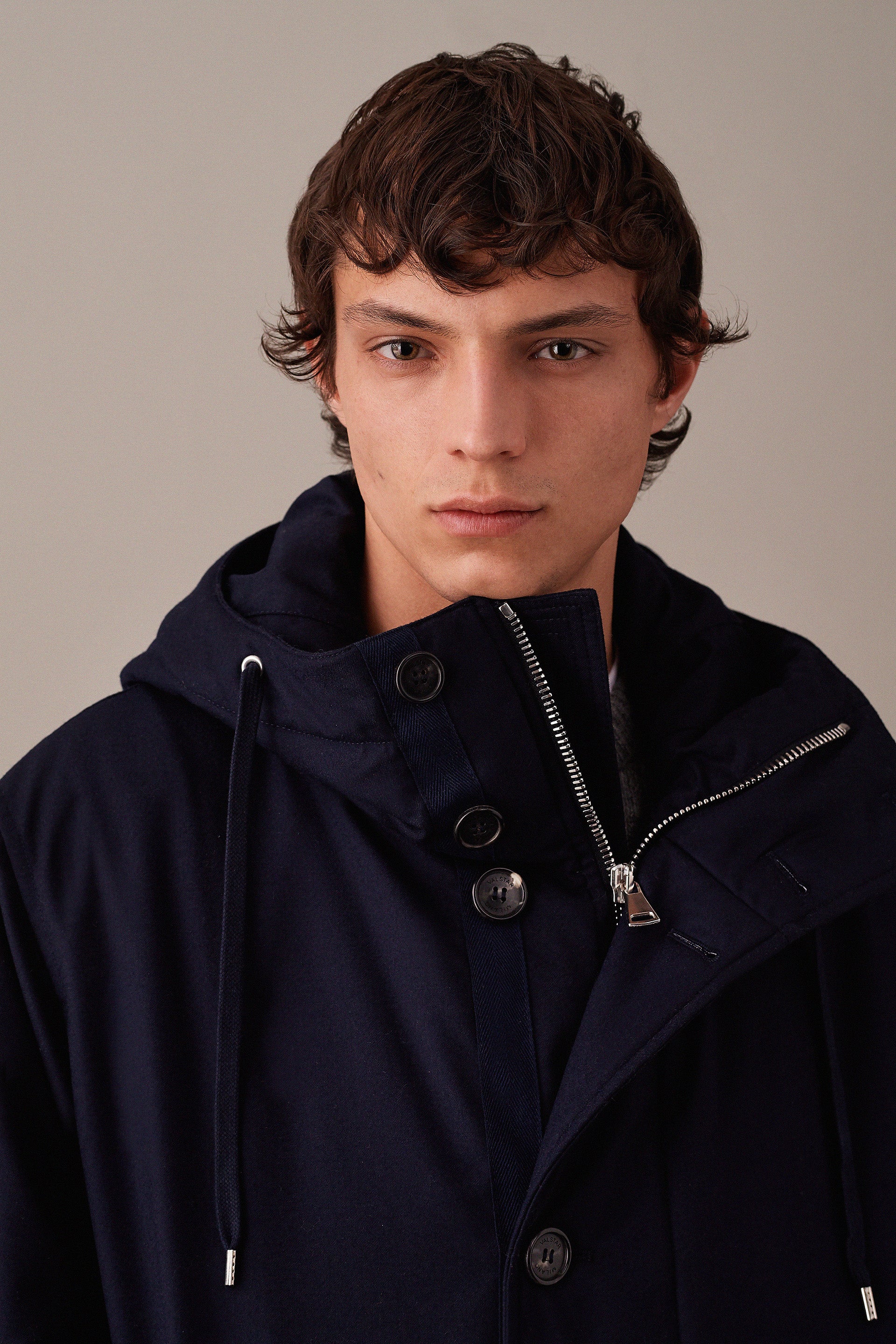 Technical parka jacket in virgin wool flannel. Blue - Navy
