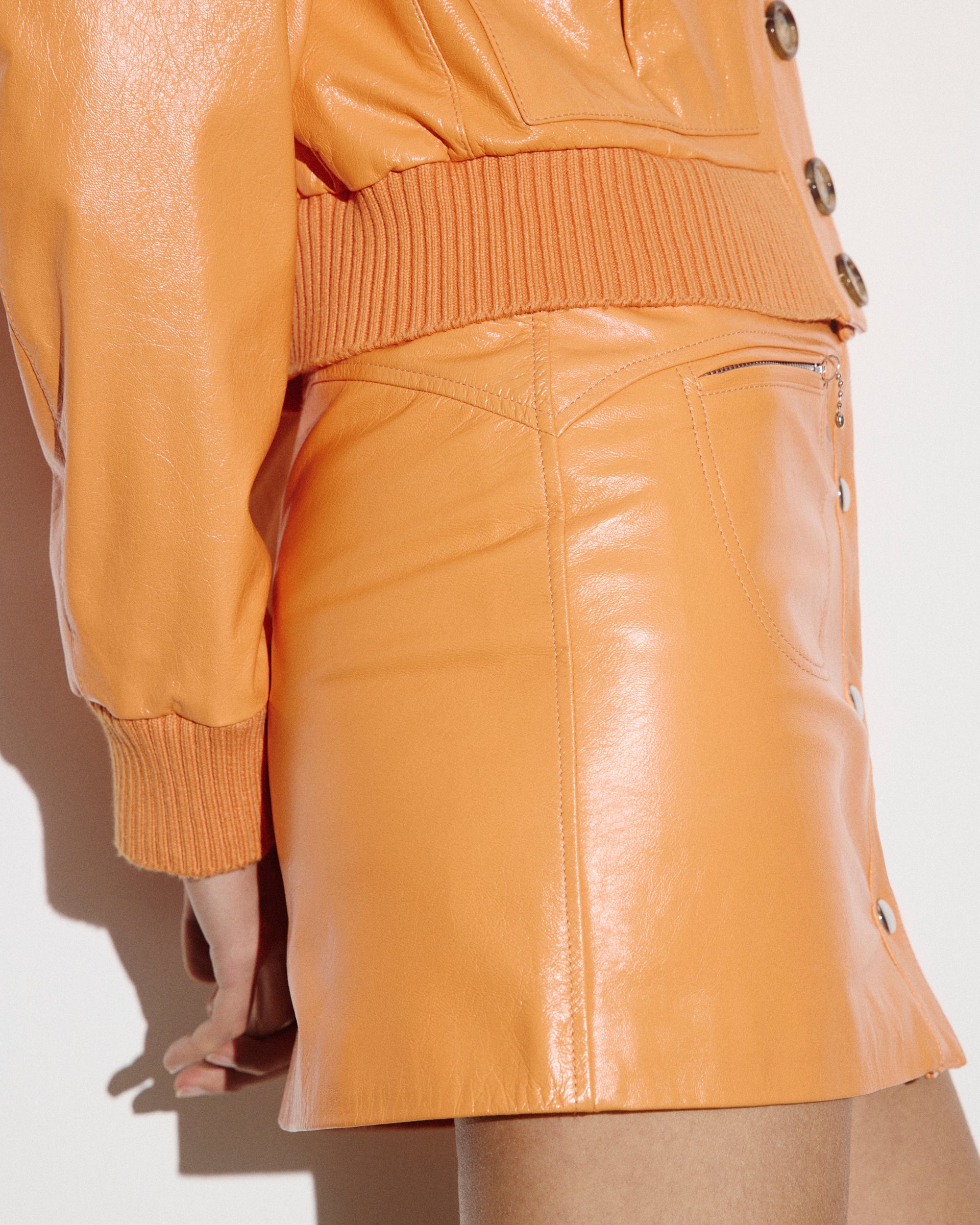 DONNA-MINIGONNA WORK IN VERNICE, FODERATA - Orange autumn