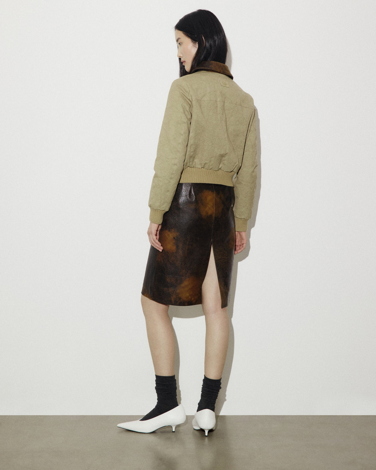 Gonna tubino in nappa crackle. Marrone - Moro