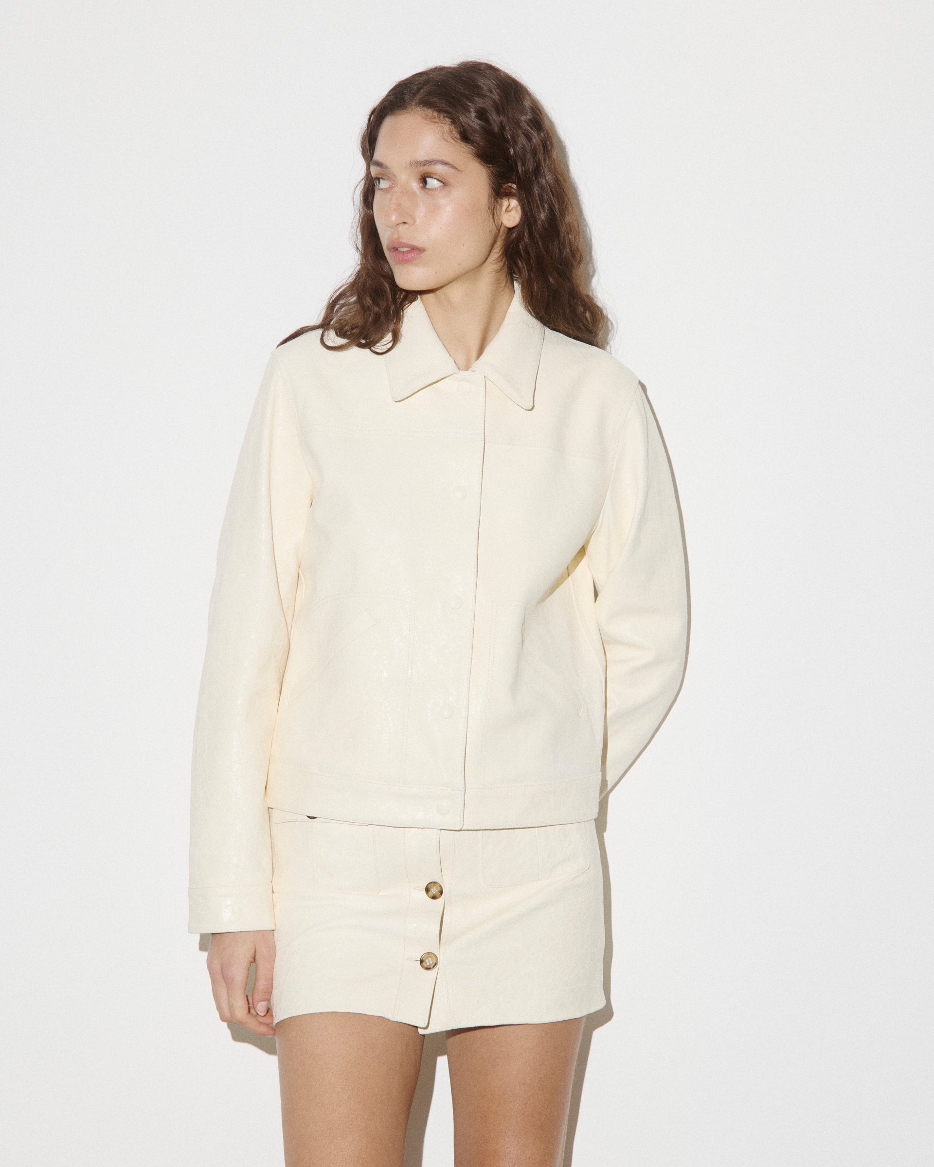 DONNA-WORK JACKET CROPPED CON BOTTONI IN NAPPA CRACK , FODERATA - Butter