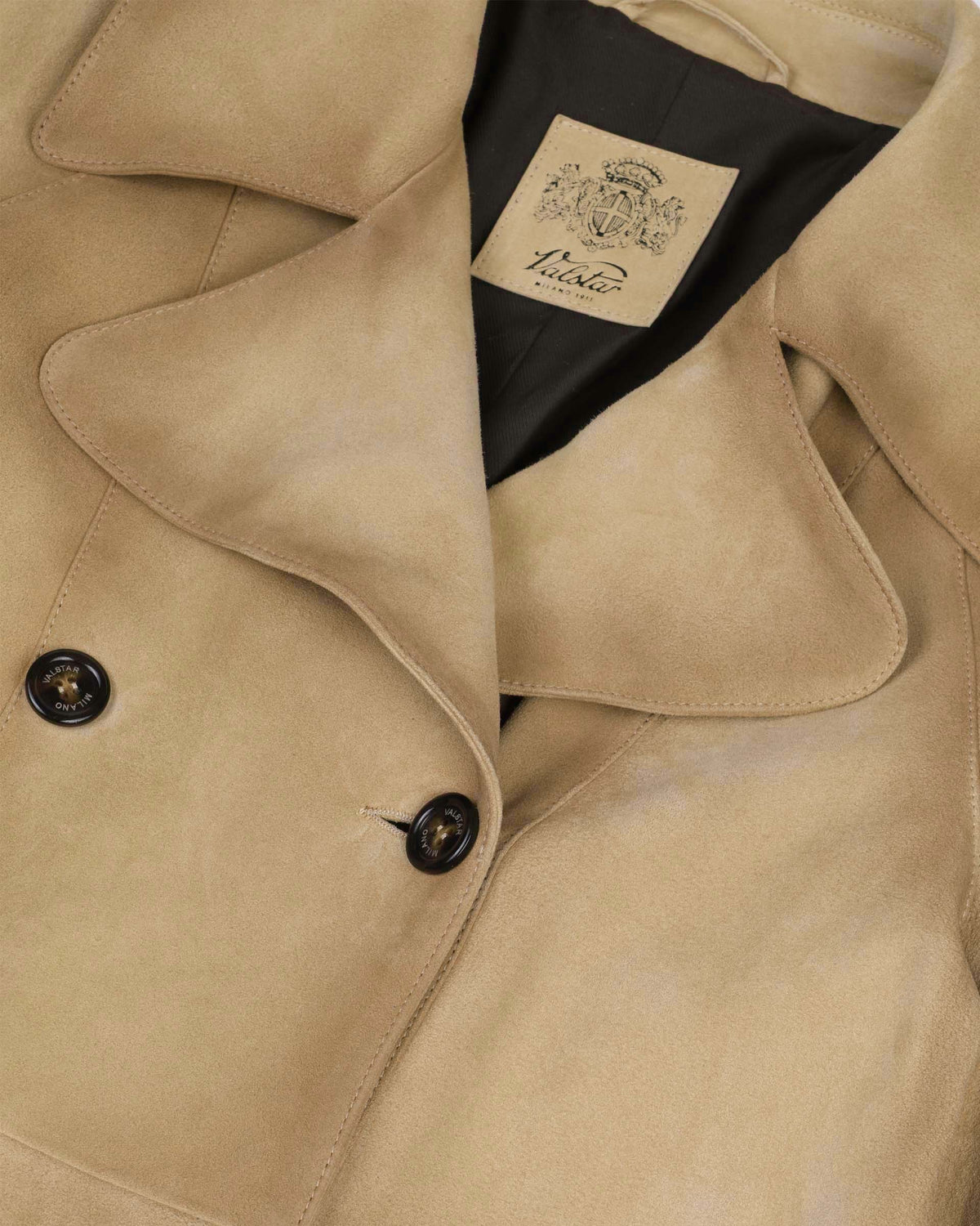 Trench doppio petto con cintura in heavy suede effetto vintage, foderato. Beige - Sand