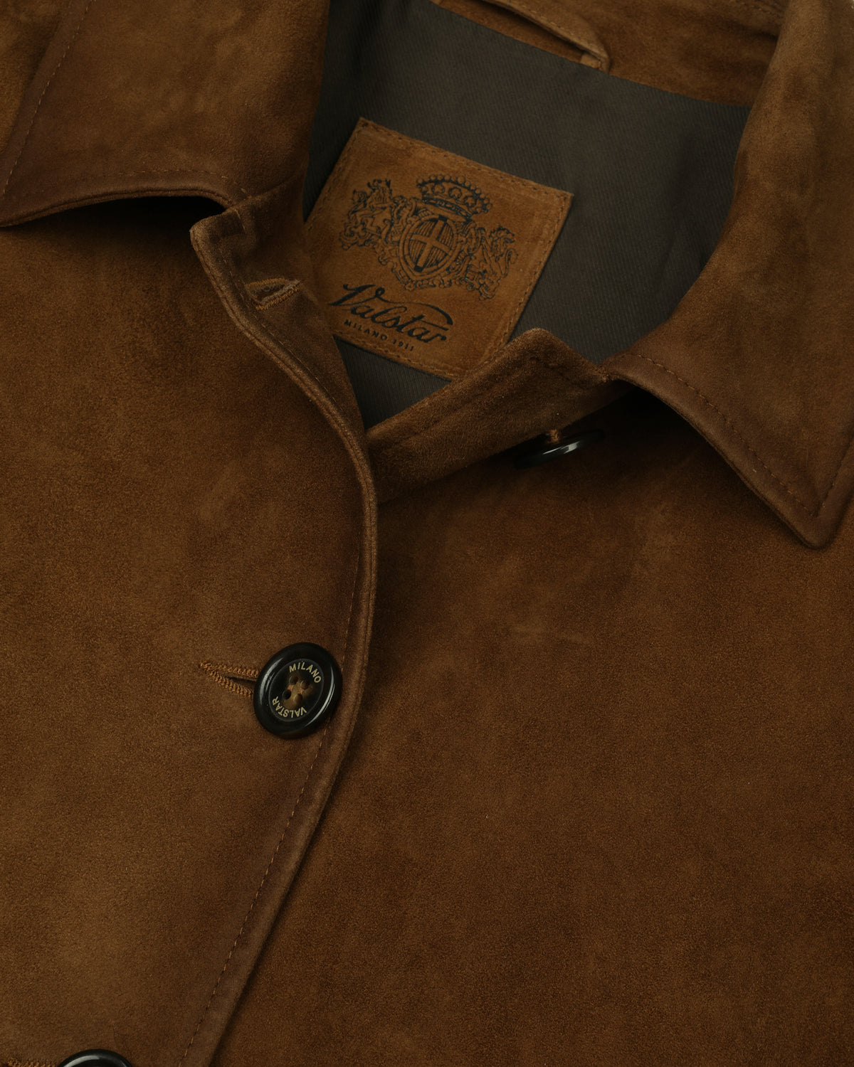 Trench in light suede effetto vintage, foderato. Marrone - Tabacco