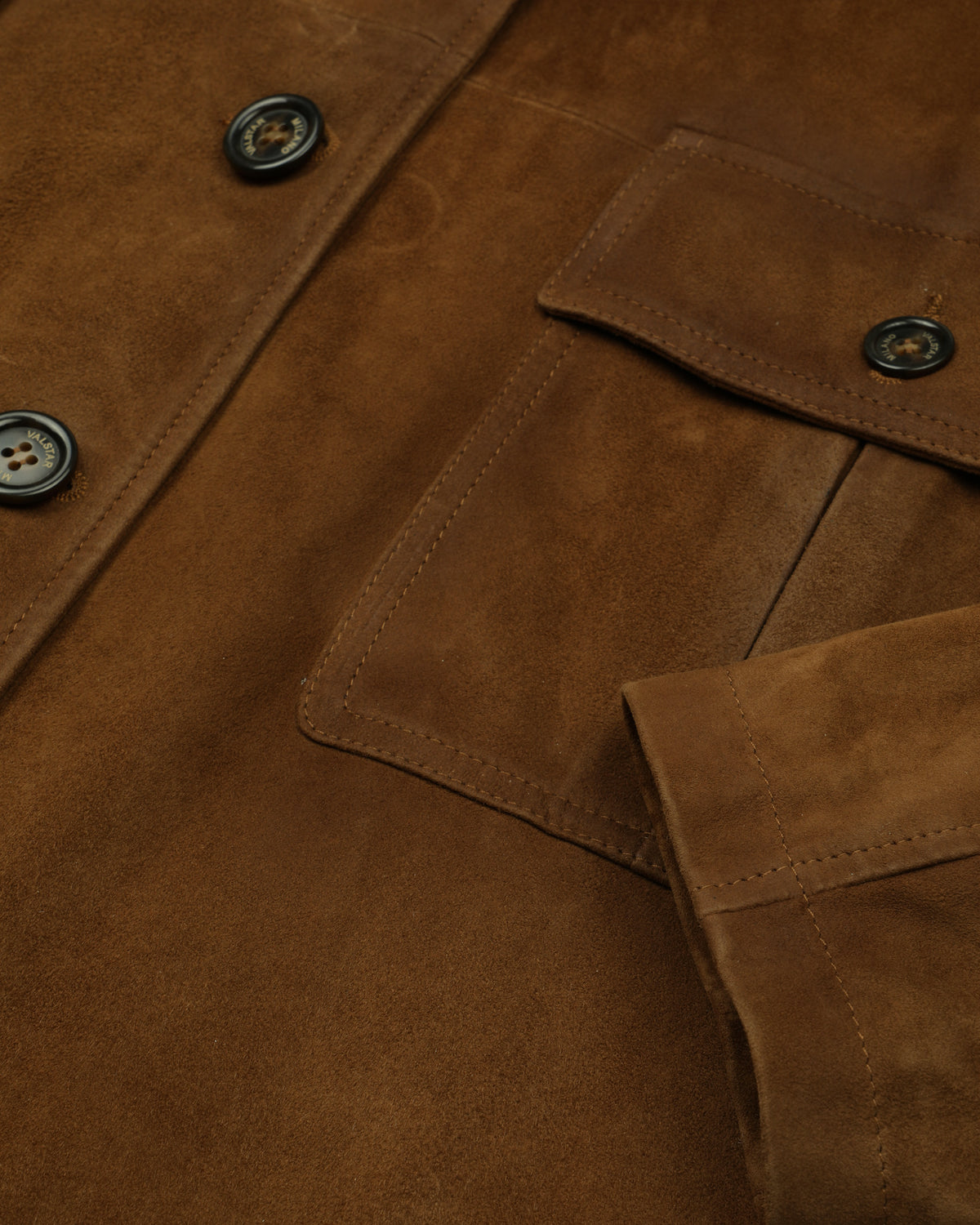 Trench in light suede effetto vintage, foderato. Marrone - Tabacco