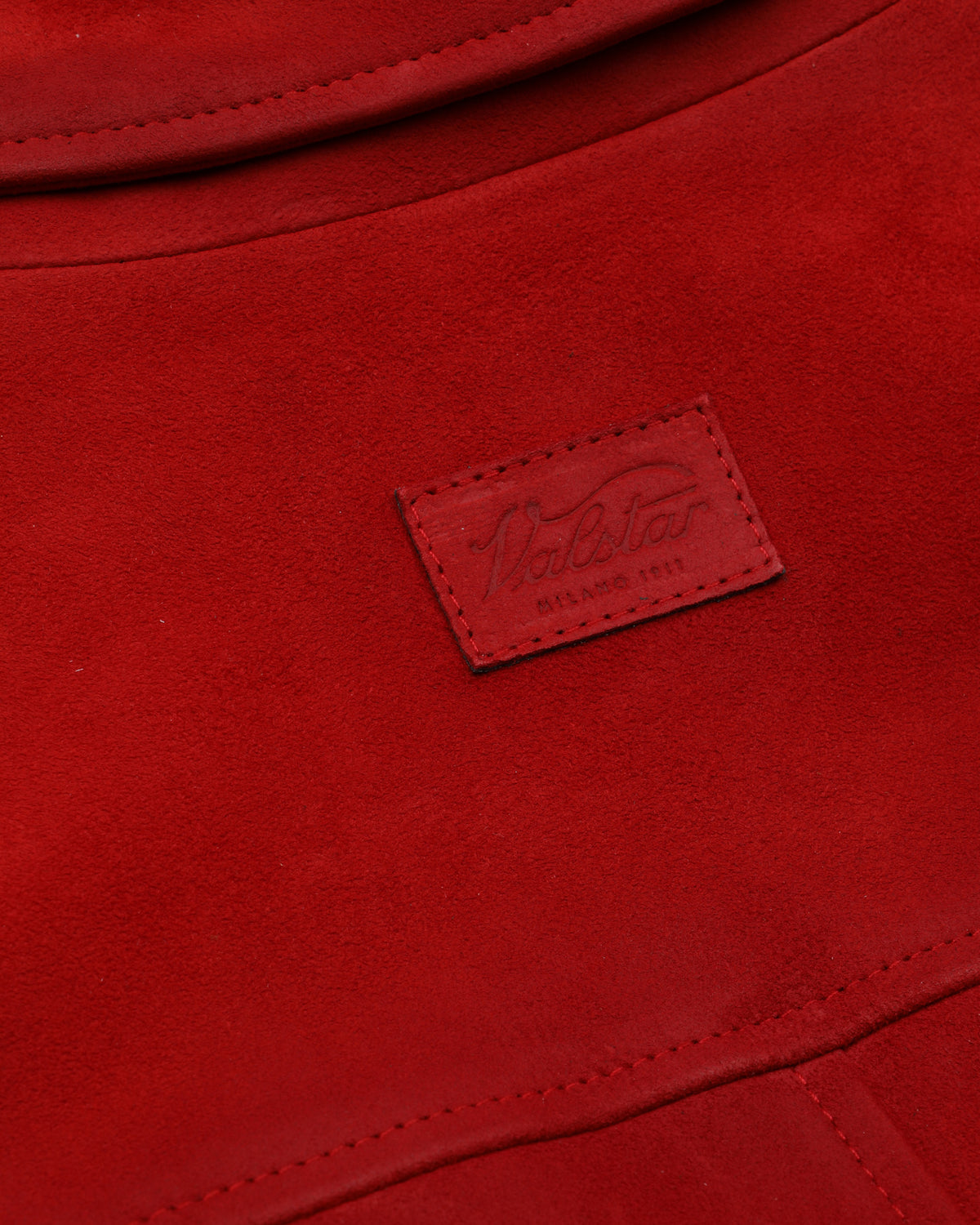 Trench in light suede effetto vintage, foderato. Rosso - Red