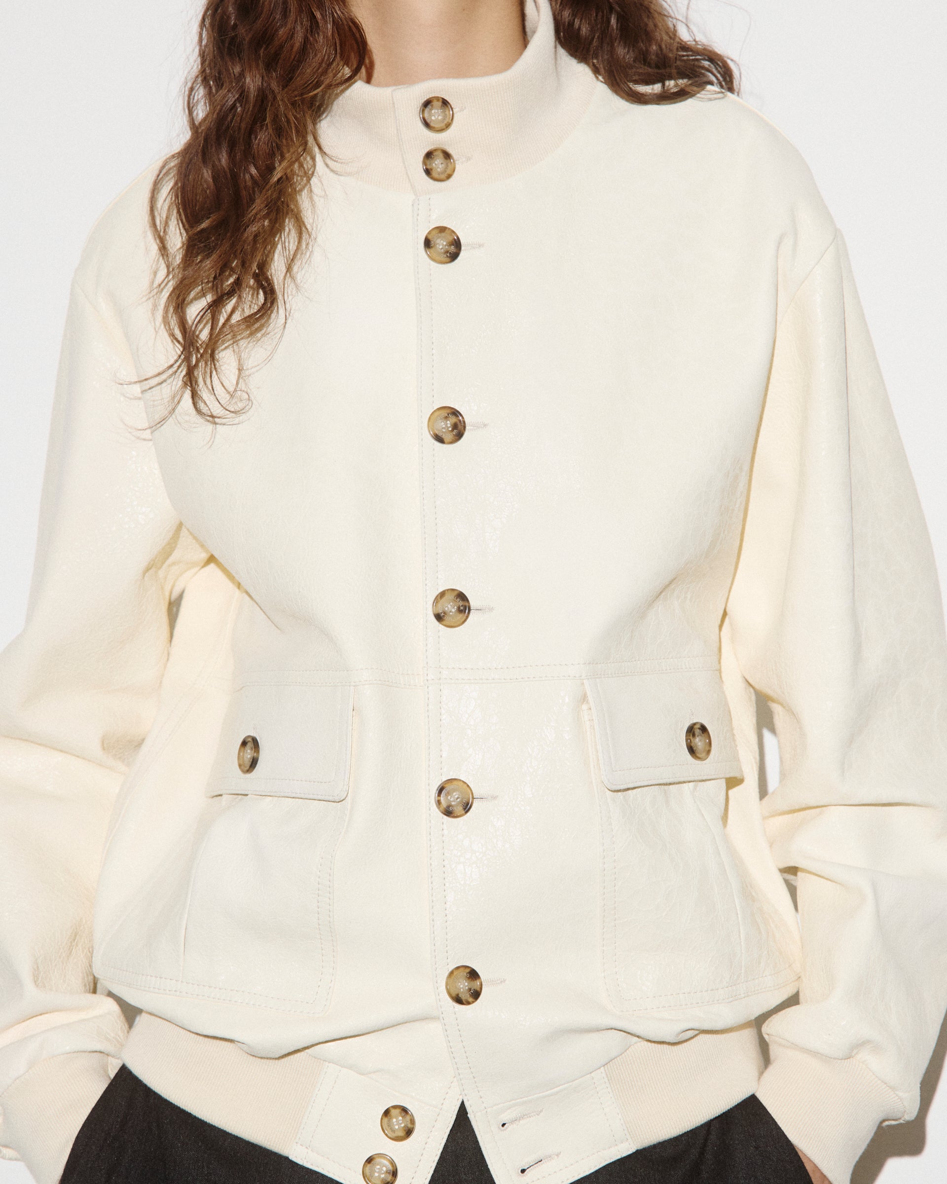 UNISEX- GIUBBOTTO VALSTARINO COLLO ALTO CON BOTTONI E TASCHE APPLICATE IN NAPPA CRACK FODERATO, COLLO POLSI E FONDO SMACCHINATI IN COTONE - Butter