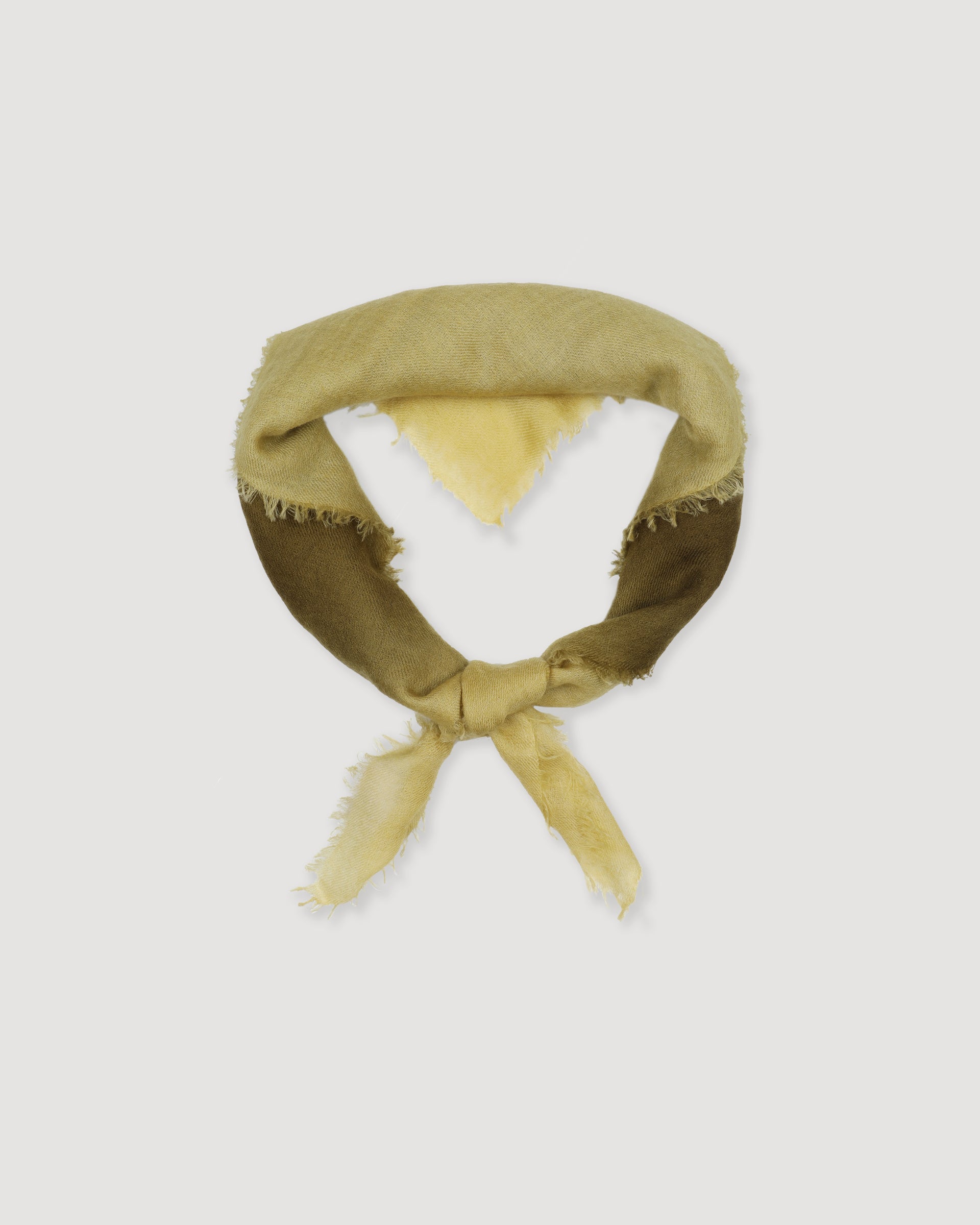 UNISEX-BANDANA TINTA UNITA CON FRANGE IN CASHMERE, TINTURA SFUMATA MANUALE - Militare