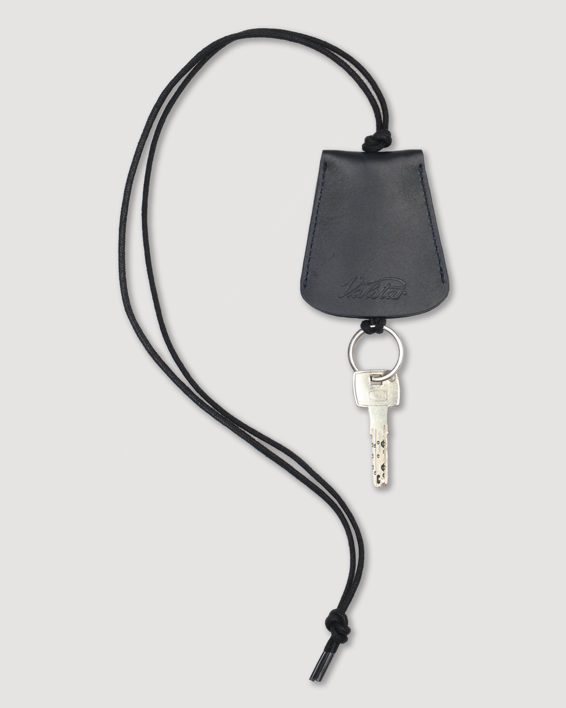 Portachiavi in pelle con cordino. Blu - Dark blue
